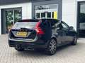 Volvo V60 2.4 D6 Twin Engine Momentum Black - thumbnail 2