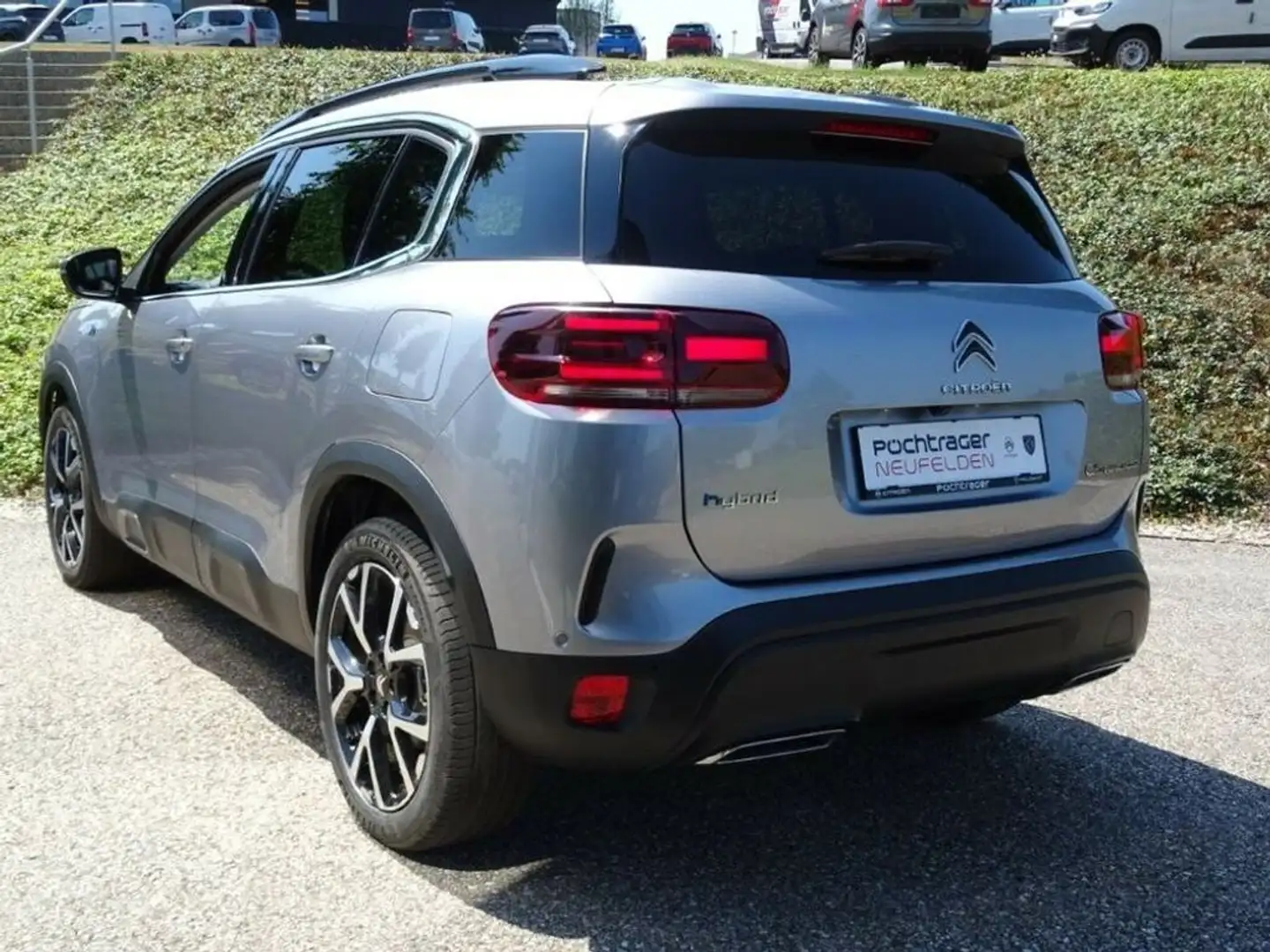 Citroen C5 Aircross Shine Plug-in Hybr. 225 EAT8, Glasdach Grau - 2