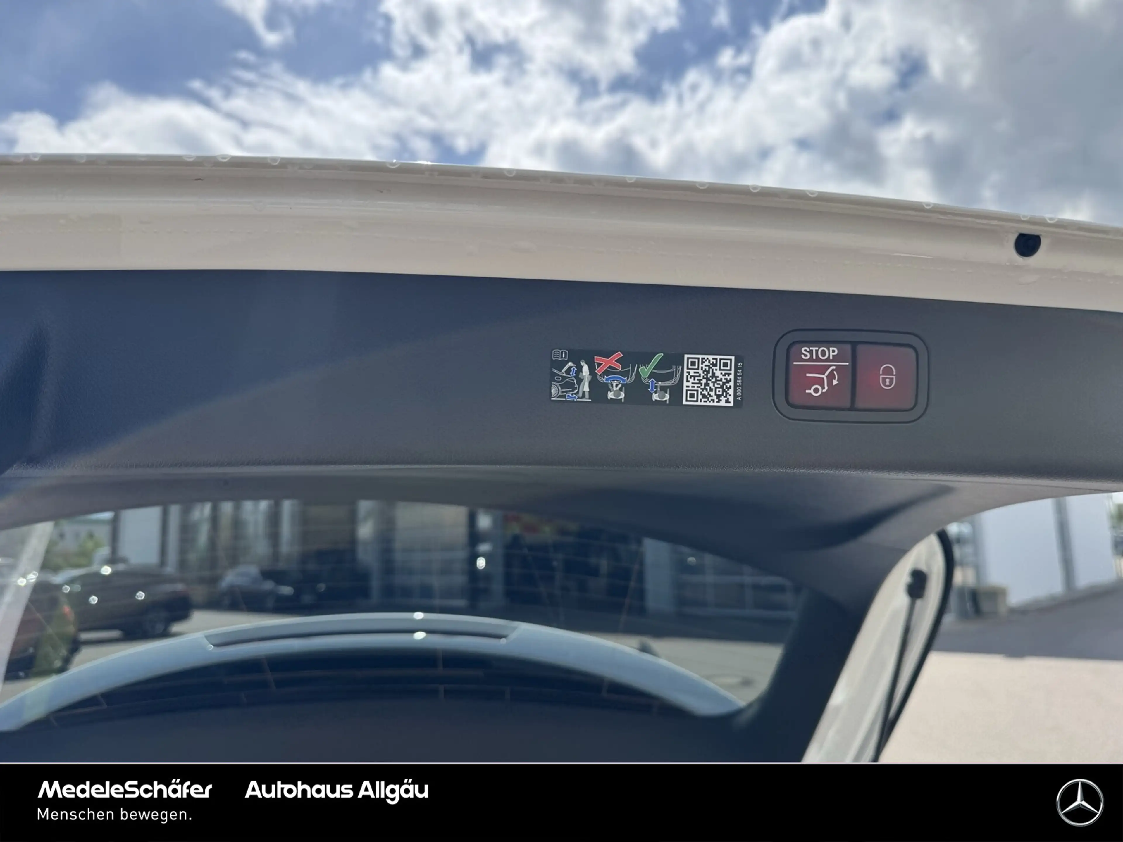 Mercedes-Benz E 450 E 450 d T 4M AMG Premium+ Air PanoSD Massage HUD — photo 14