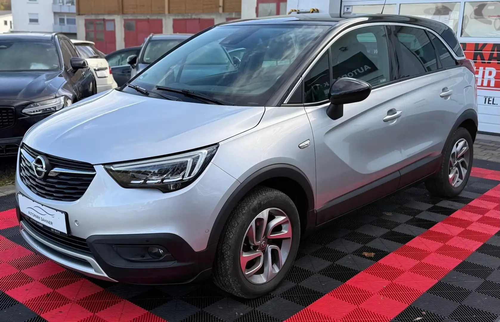 Opel Crossland X Crossland*NAVI*KAM*HEAD UP*AUTOMATIK Silber - 2