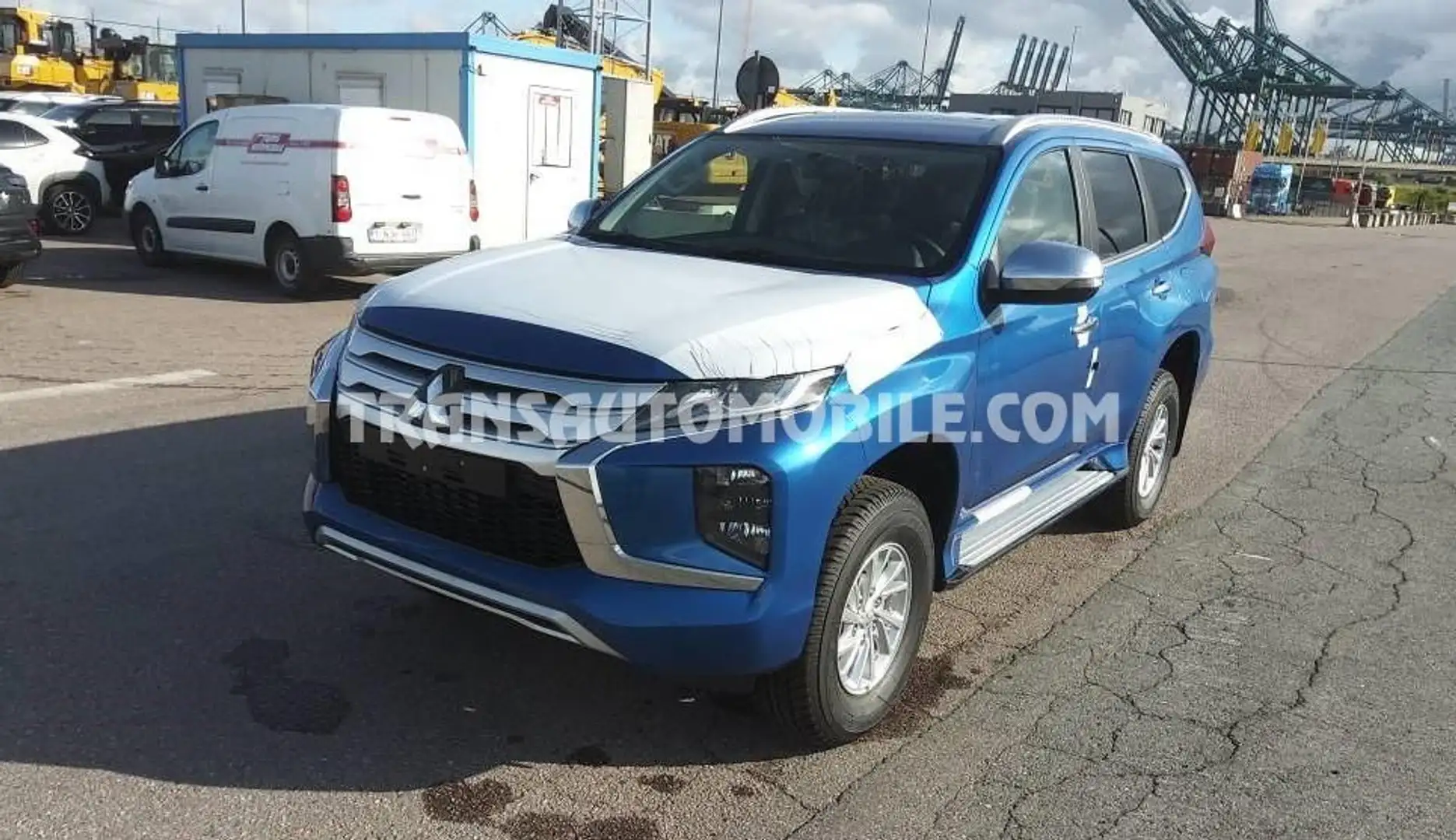 Mitsubishi Montero GLX  - EXPORT OUT EU TROPICAL VERSION - EXPORT OUT Azul - 1