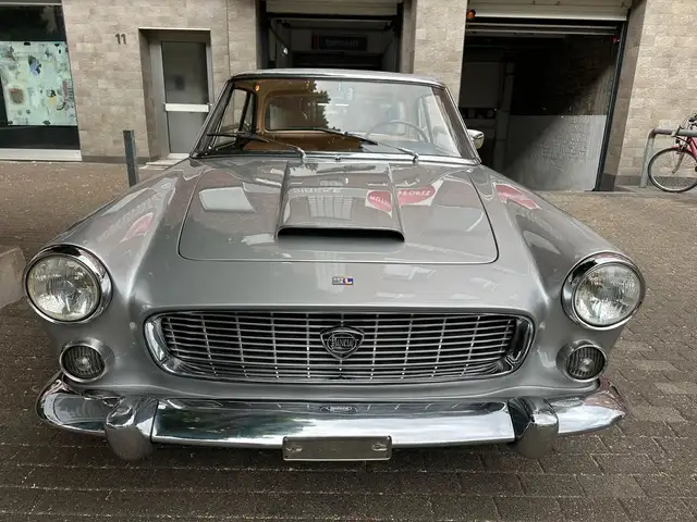 Lancia Flaminia 2800 Coupé 3 Vergaser!! FRÜHLINGSPREIS