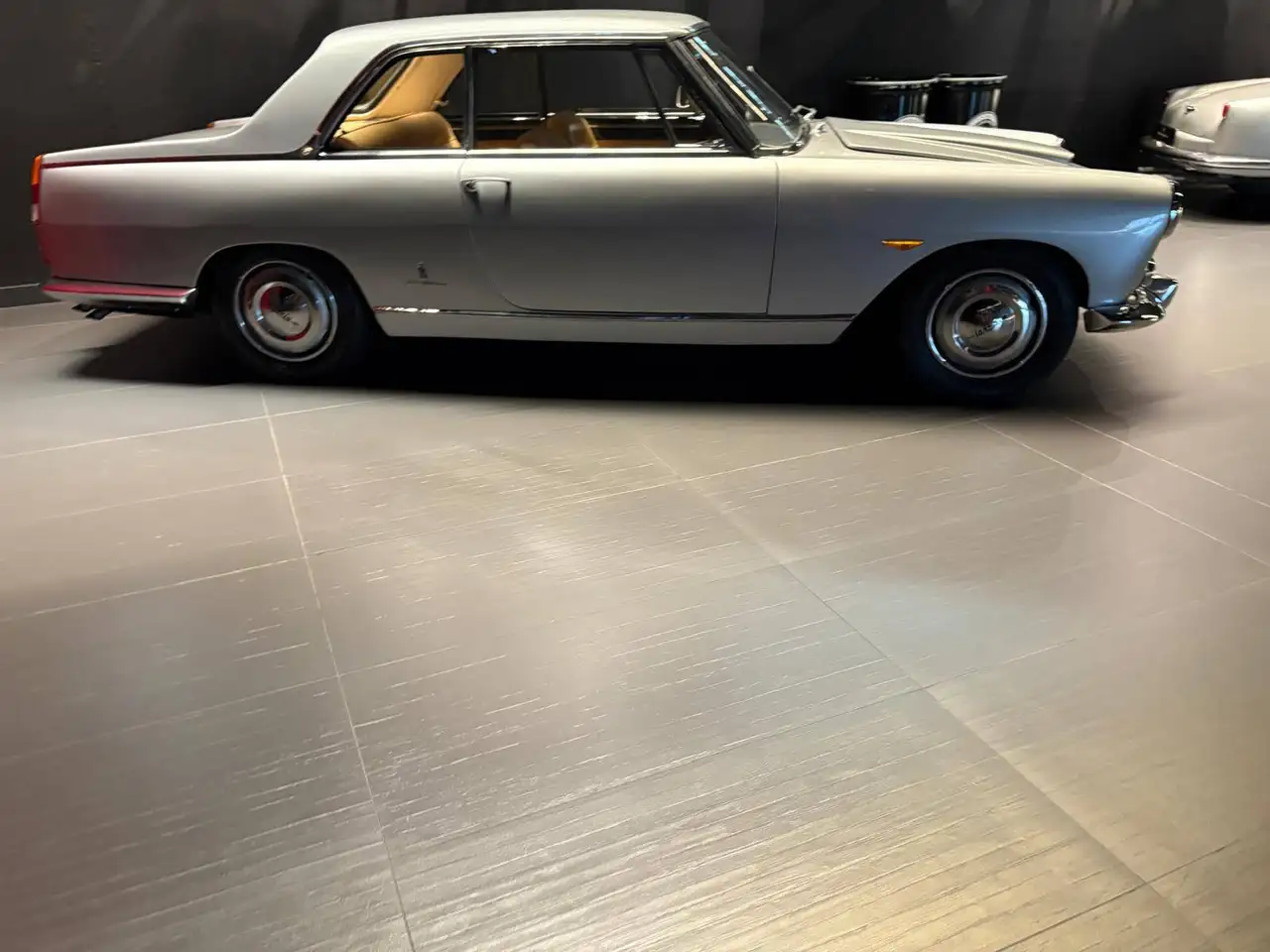 Lancia Flaminia Bild 2
