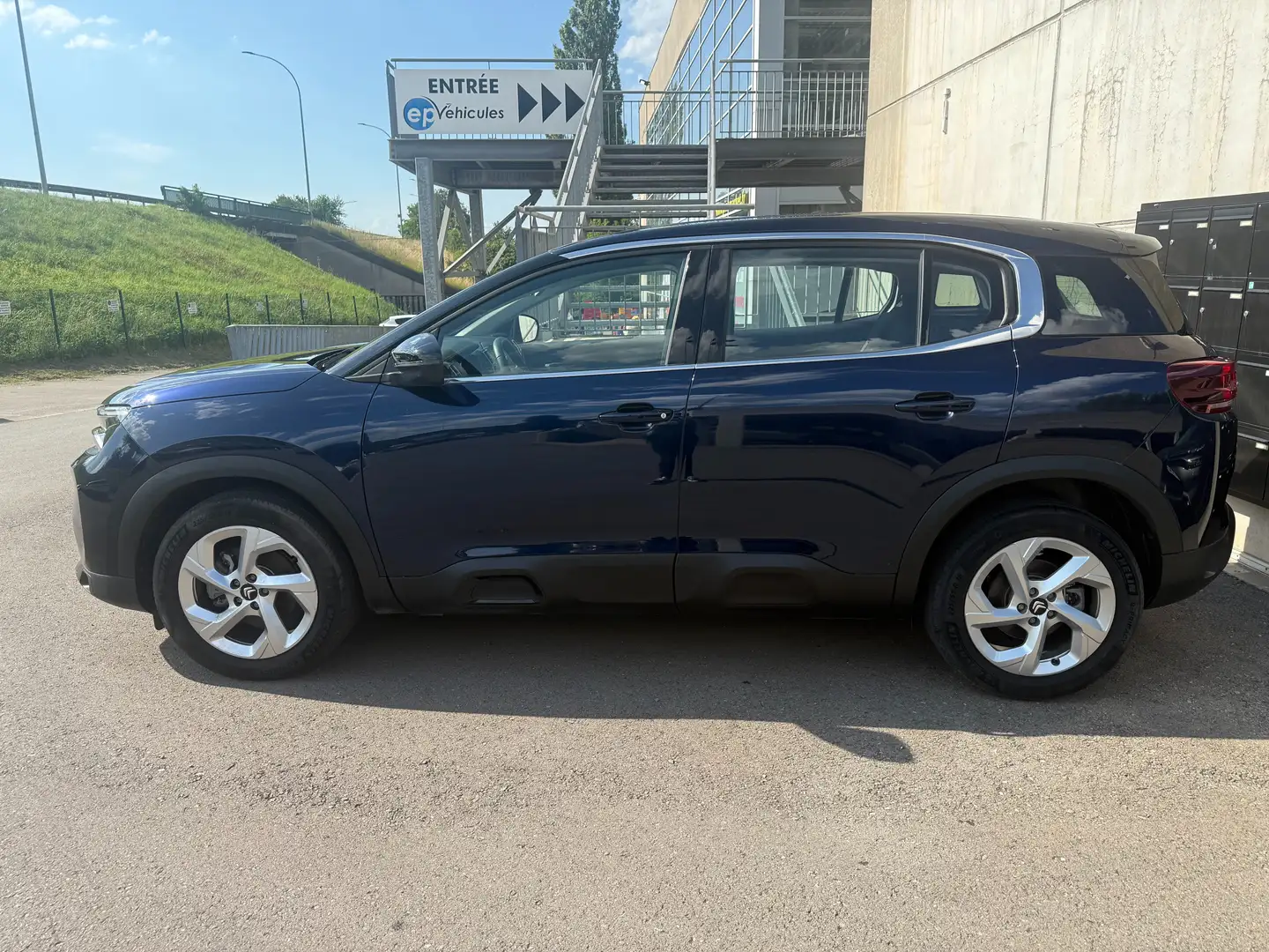 Citroen C5 Aircross 1.2 PURETECH 130 YOU Bleu - 2