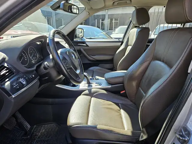 BMW X3 view 7