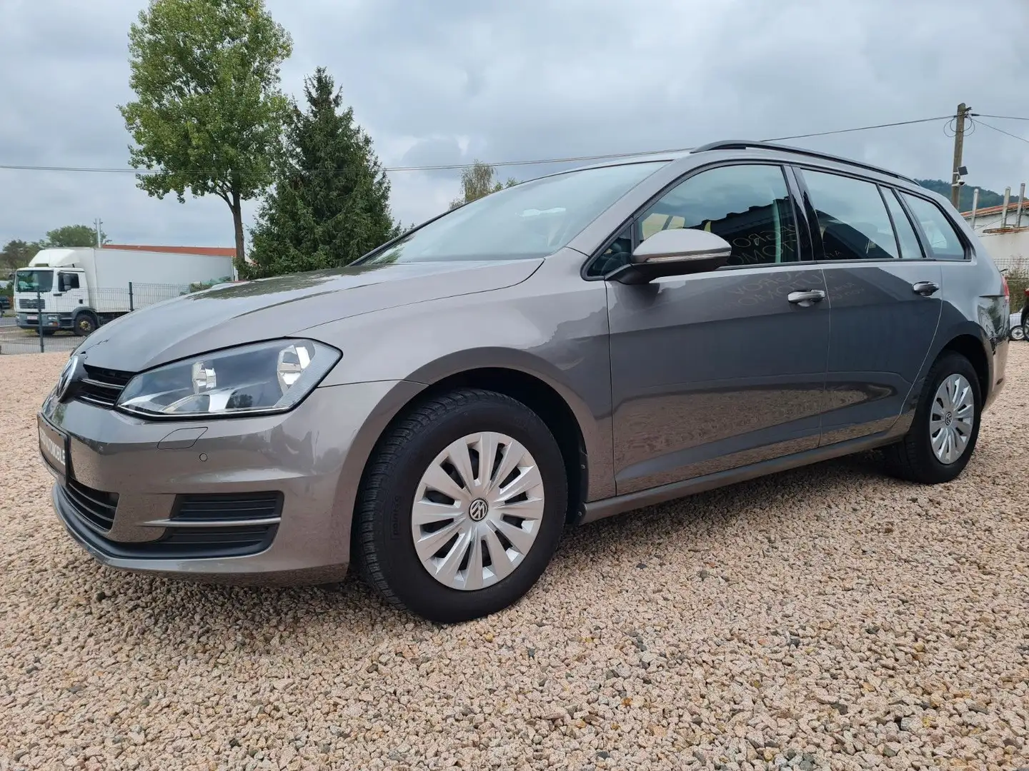 Volkswagen Golf VII Variant Trendline BMT Grau - 1