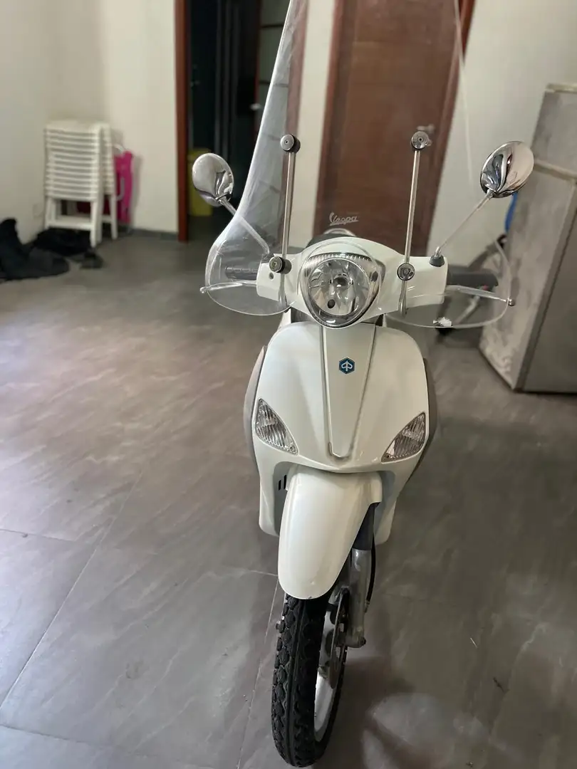 Piaggio Liberty 50 Bianco - 1