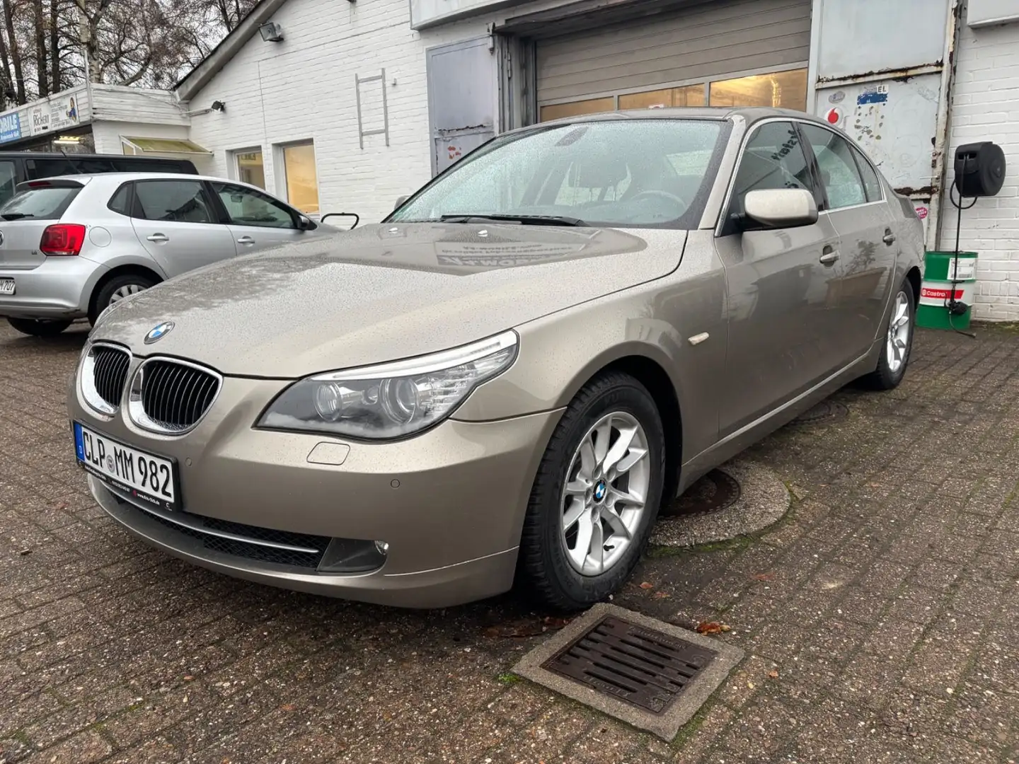 BMW 525 d Edition Exclusive Xenon Leder Navi Tempomat Grey - 1