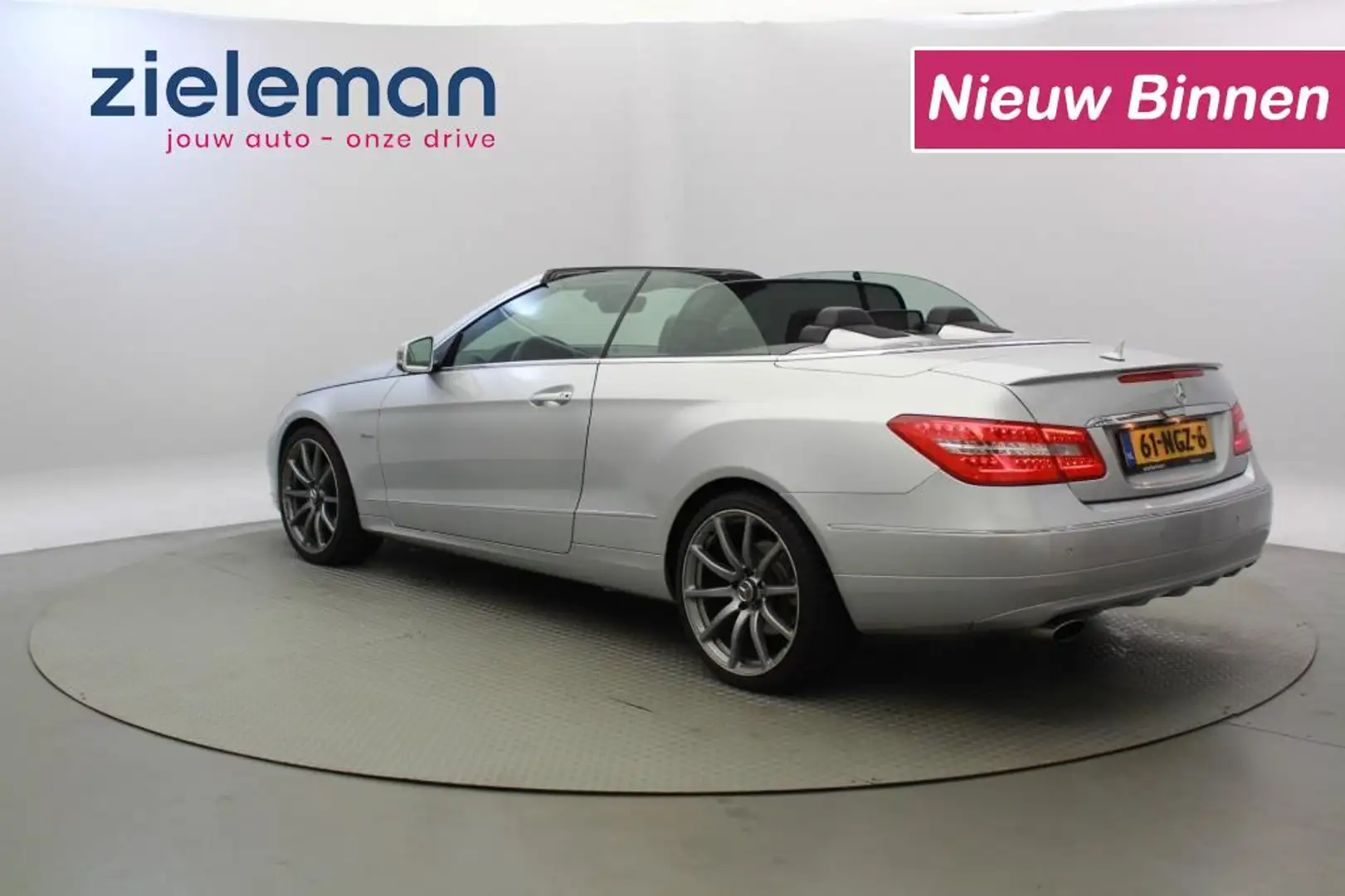 Mercedes-Benz E 200 200 CGI Avantgarde Cabrio Automaat - Nekverwarw. L Szürke - 2