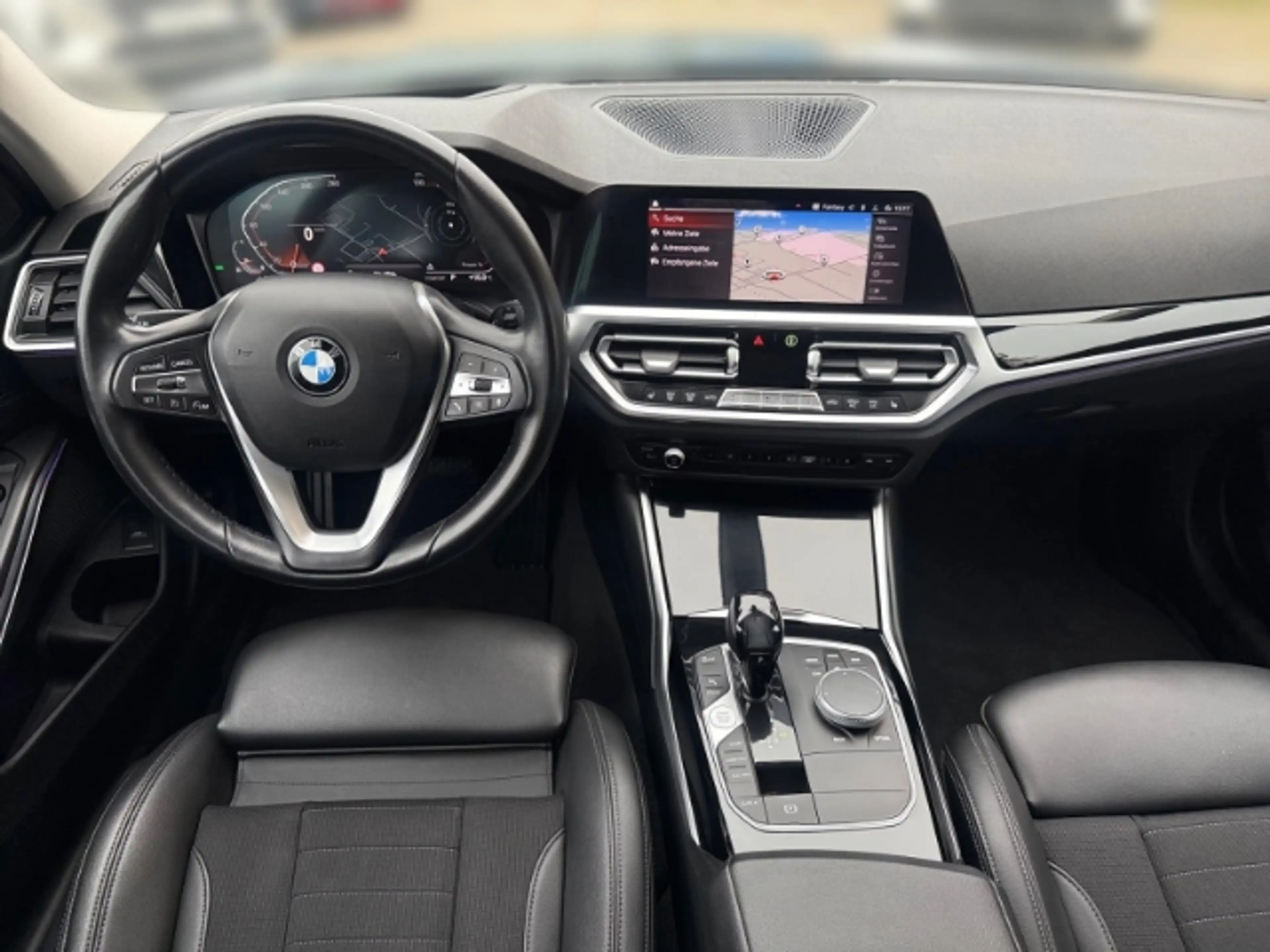 BMW 318 i Sport Line Touring +NAVI+KLIMA+PDC+UVM+ — photo 11