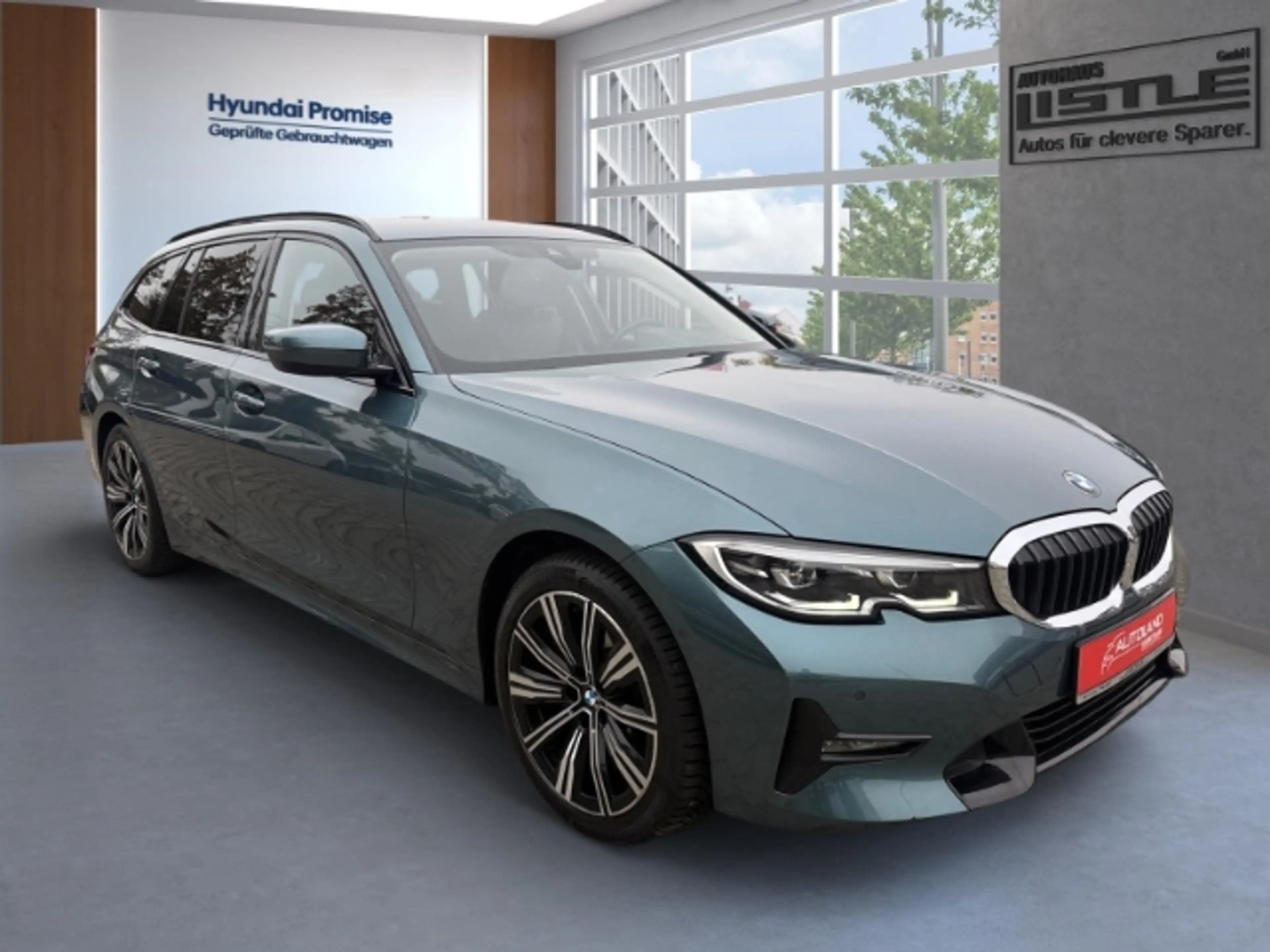 BMW 318 i Sport Line Touring +NAVI+KLIMA+PDC+UVM+ — photo 2