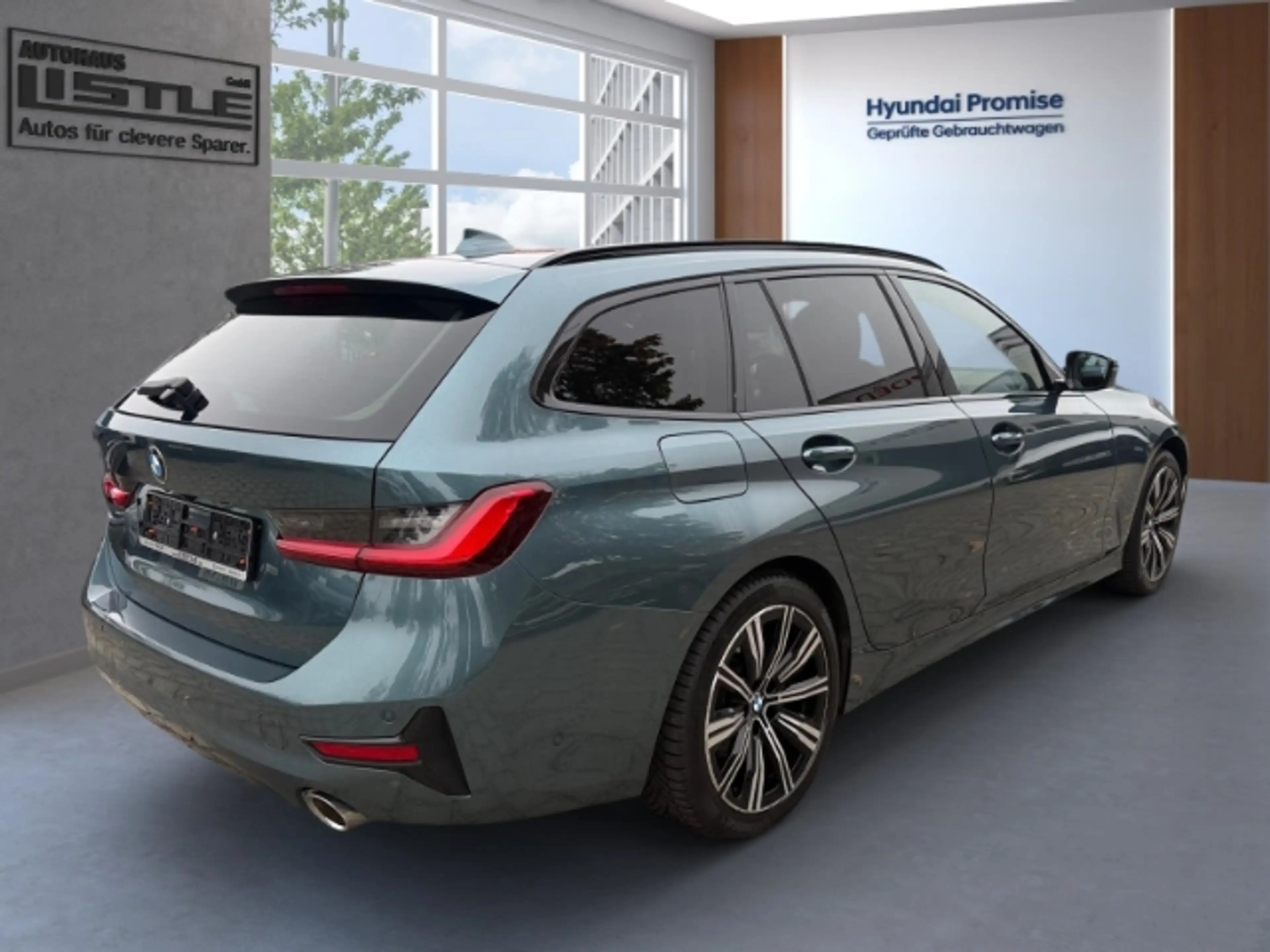 BMW 318 i Sport Line Touring +NAVI+KLIMA+PDC+UVM+ — photo 3
