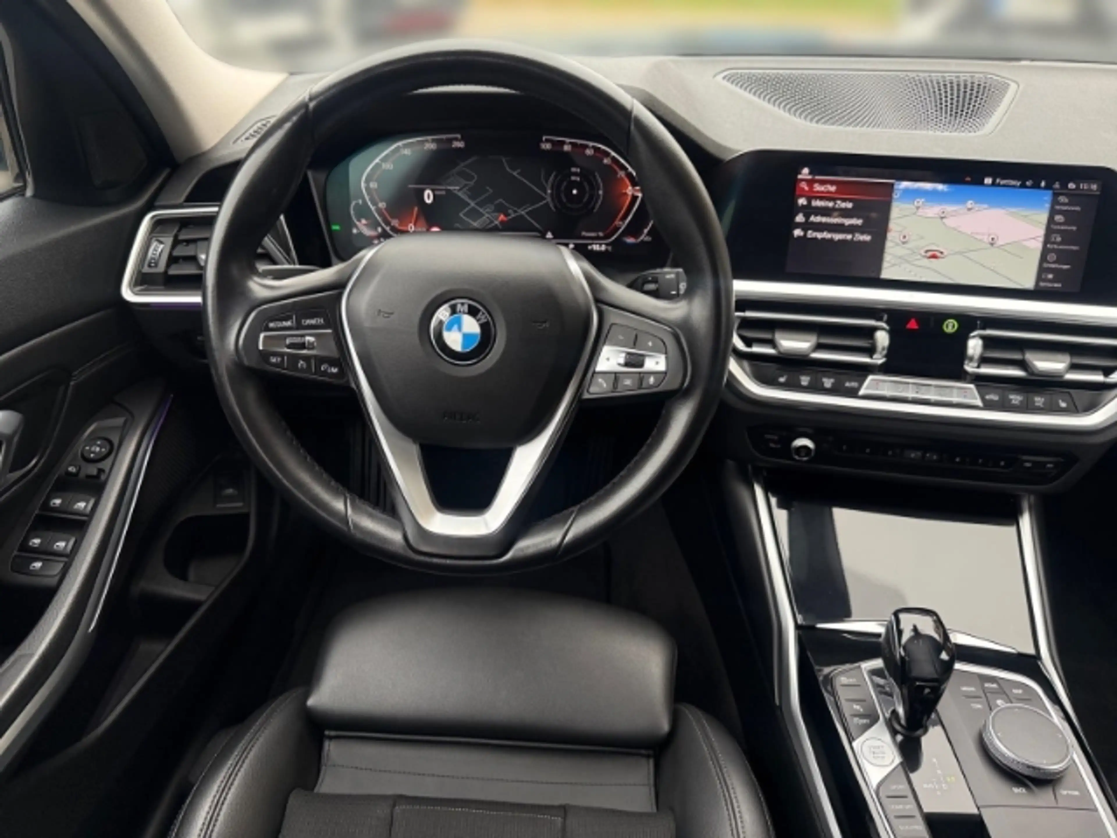 BMW 318 i Sport Line Touring +NAVI+KLIMA+PDC+UVM+ — photo 10