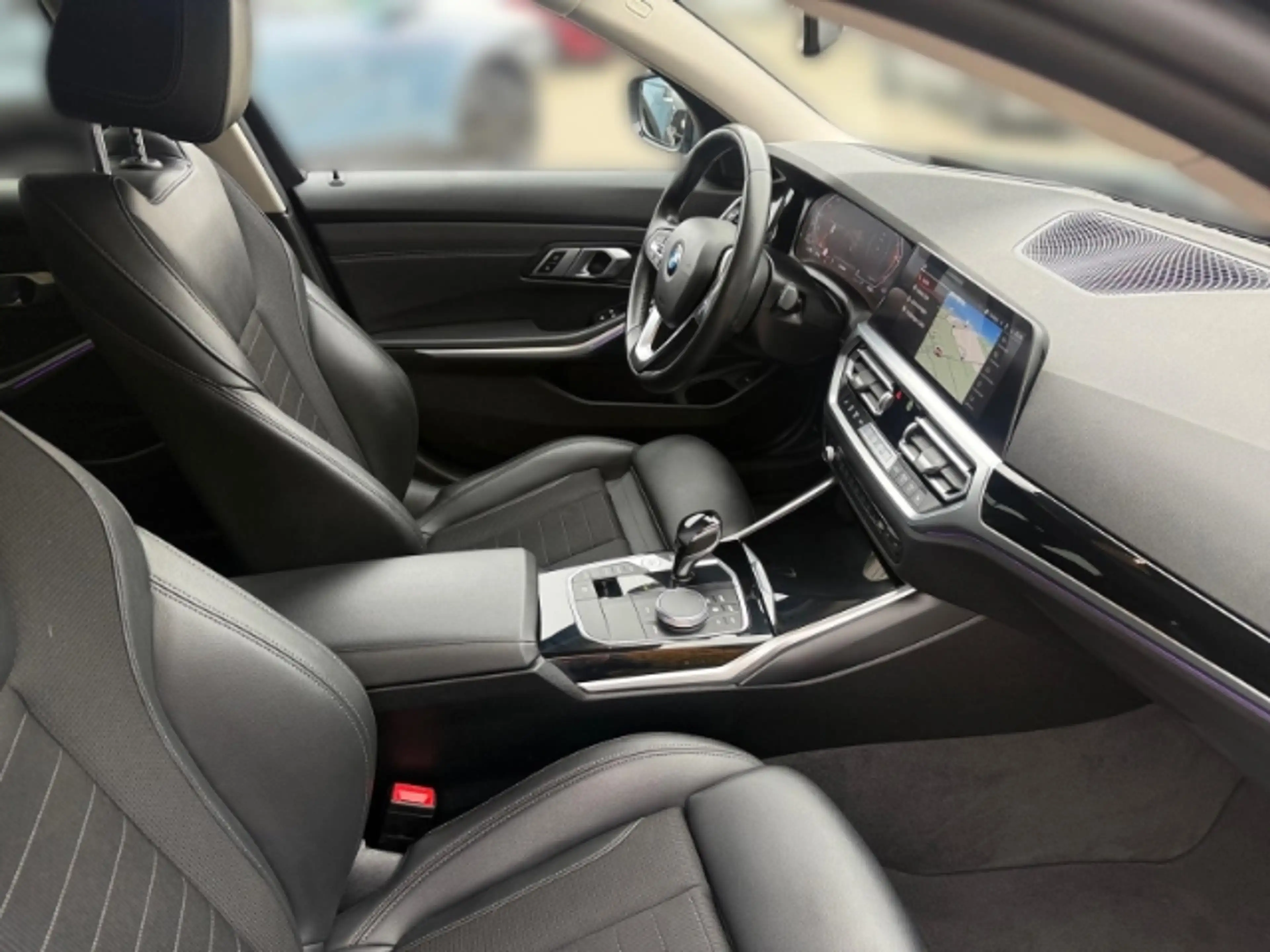 BMW 318 i Sport Line Touring +NAVI+KLIMA+PDC+UVM+ — photo 15