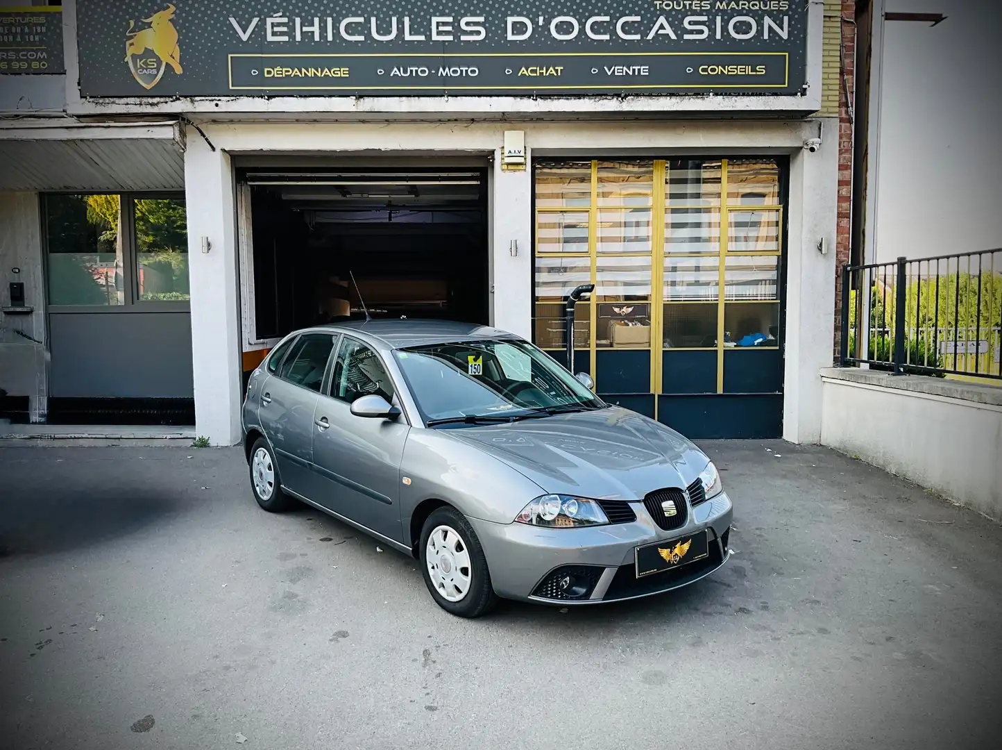 SEAT Ibiza 1.4 TDi Ecomotive Cool !!! OFFRE DU MOIS !!! Gris - 1