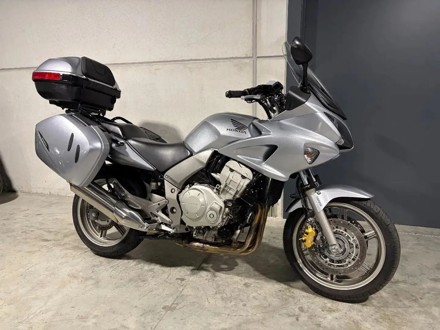 Honda CBF 1000 abs touring met kofferset - 1