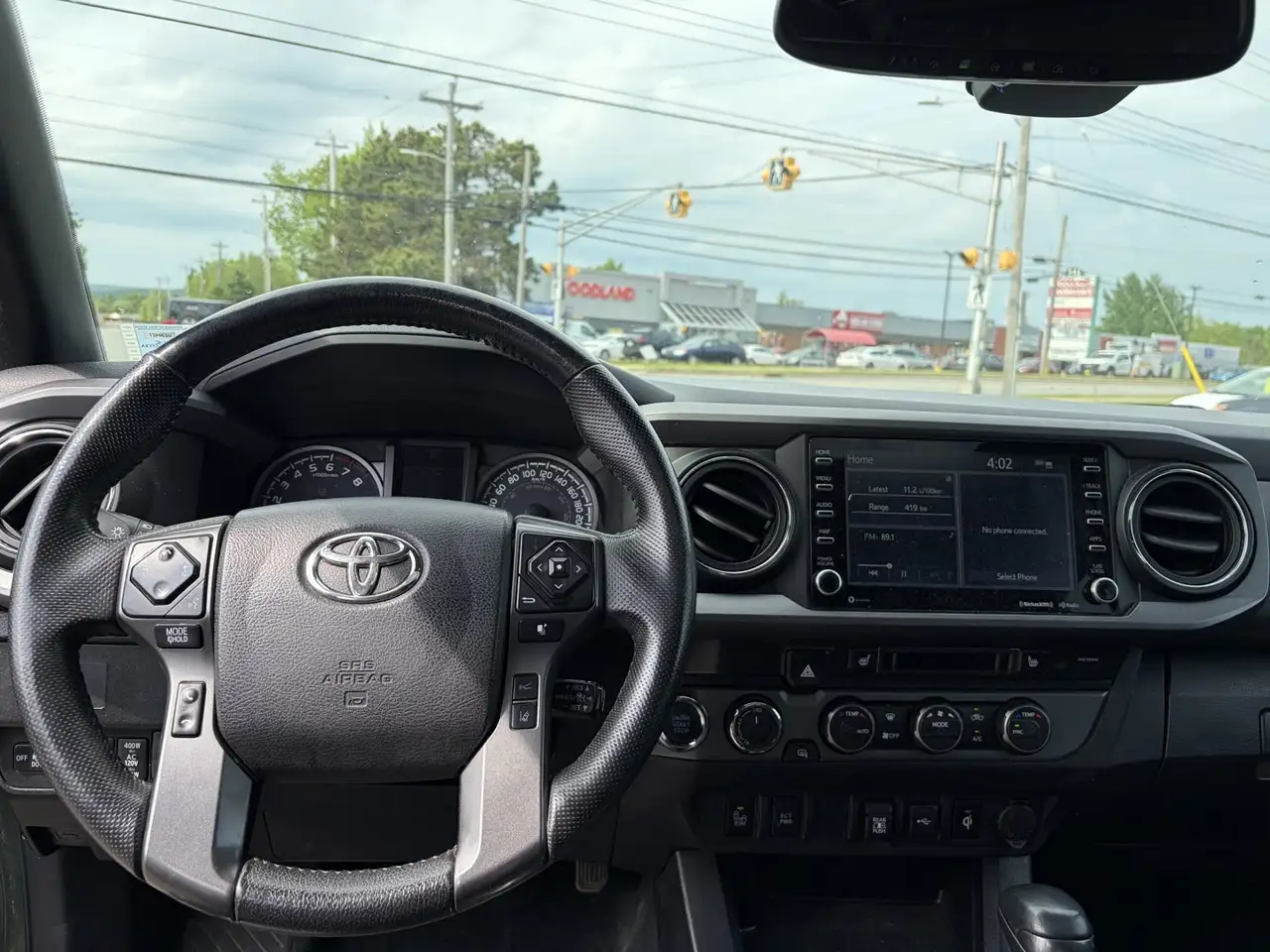 Toyota Tacoma снимка Toyota Tacoma