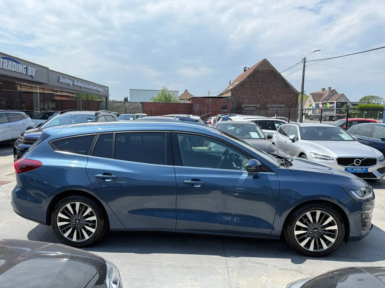 Ford Focus 1.5 TDCI AUTOMAAT CLIPPER FULL LED NAVIGATIE CAMERA CARPLAY DAB TREKHAAK, миниатюра 4
