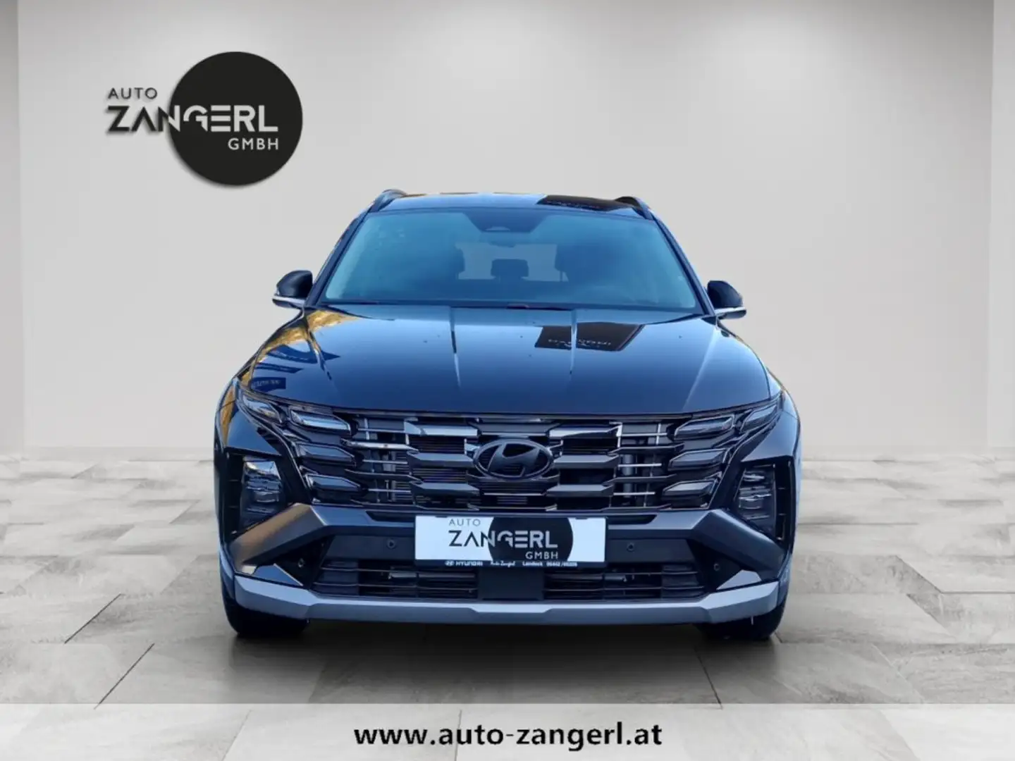 Hyundai TUCSON NX4 GO Plus 1,6 T-GDi PHEV 4WD AT t6pu2 Schwarz - 2