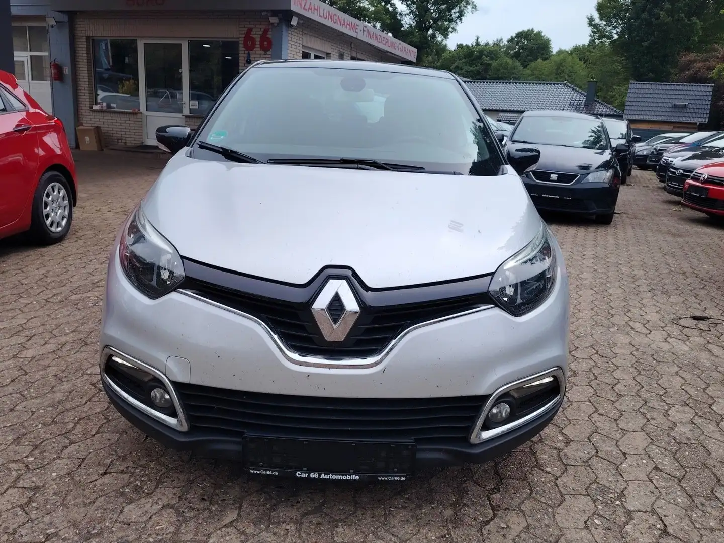 Renault Captur Experience Silber - 2