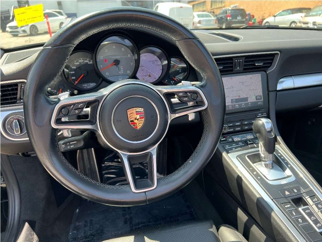 2017 Porsche 911