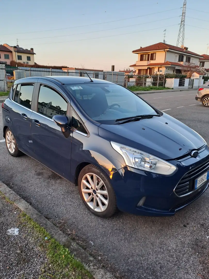 Ford B-Max 1.4 Titanium Gpl 87cv E6 Blauw - 1