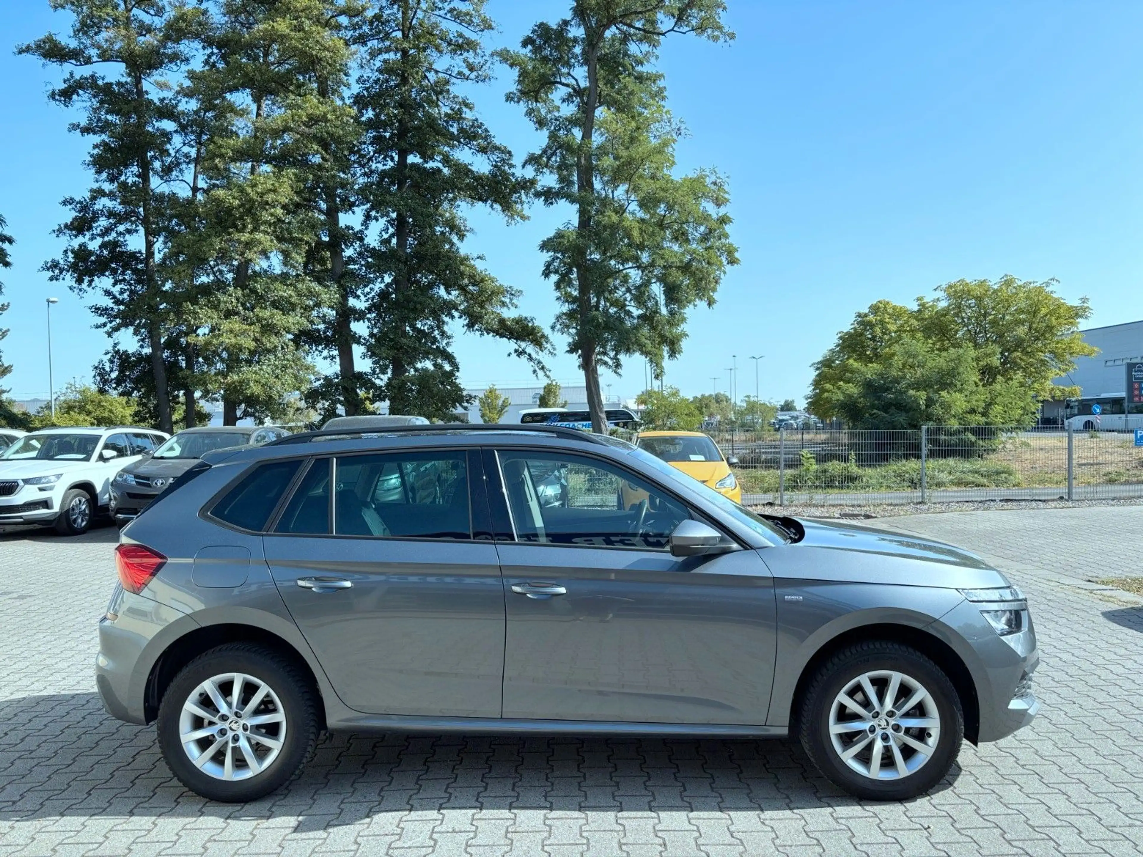 Skoda Kamiq Tour Auto.*Navi*Carplay*Virtual C.*S-Heft* — photo 9