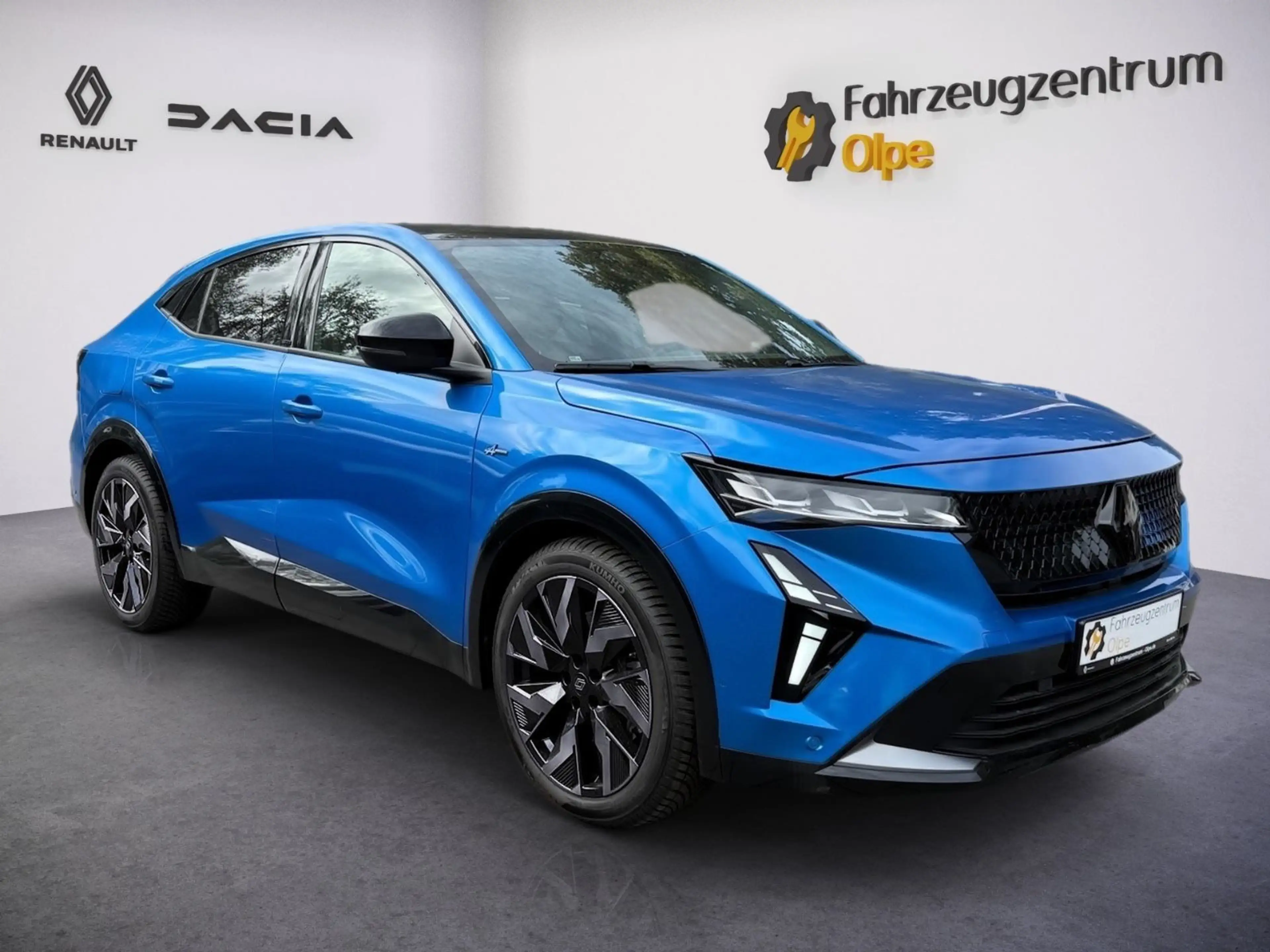 Renault Rafale 300 E-Tech 4x4 Esprit Alpine Plug-in — photo 2