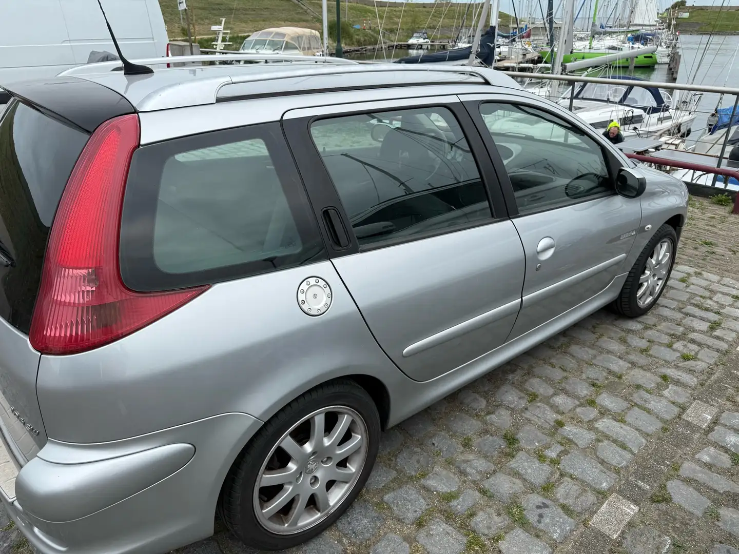 Peugeot 206 SW 1.6-16V Quiksilver - 2