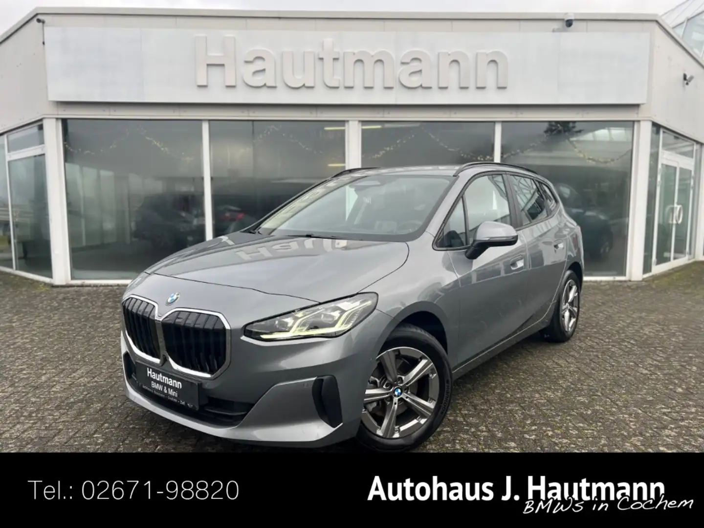 BMW 218 Active Tourer i *1.HAND*AHK*ACC*360°*HUP* Grau - 1