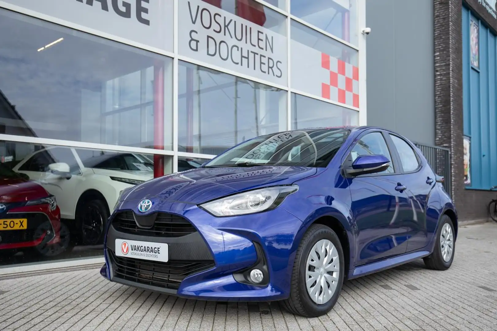 Toyota Yaris 1.5 Hybrid Dynamic | Navigatie| Camera | Carplay Blauw - 1