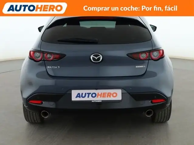 Mazda Mazda3 view 5