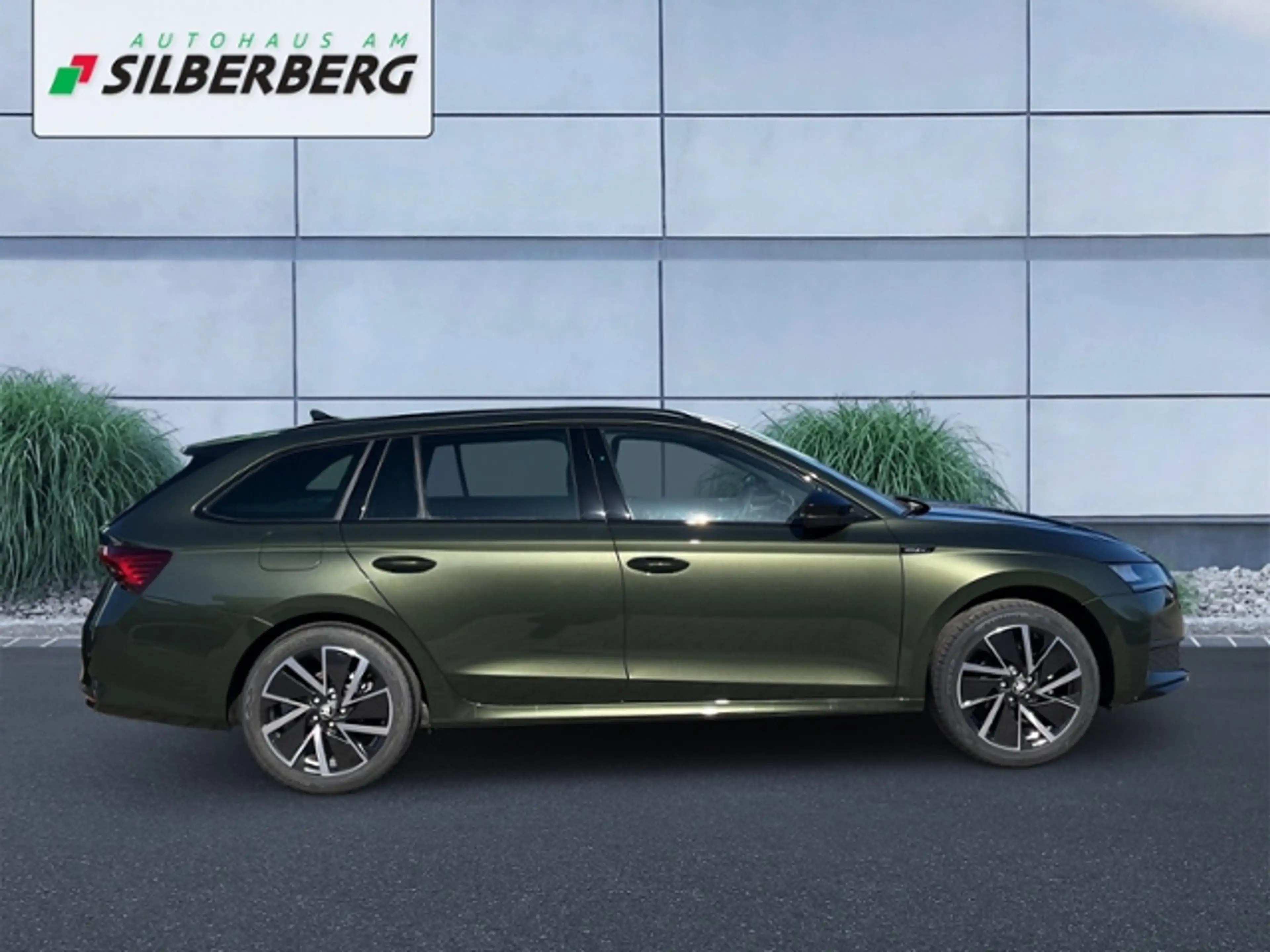 Skoda Octavia Combi 1.5 TSI DSG Sportline *Khaki-grün* #ACC#Win — photo 3