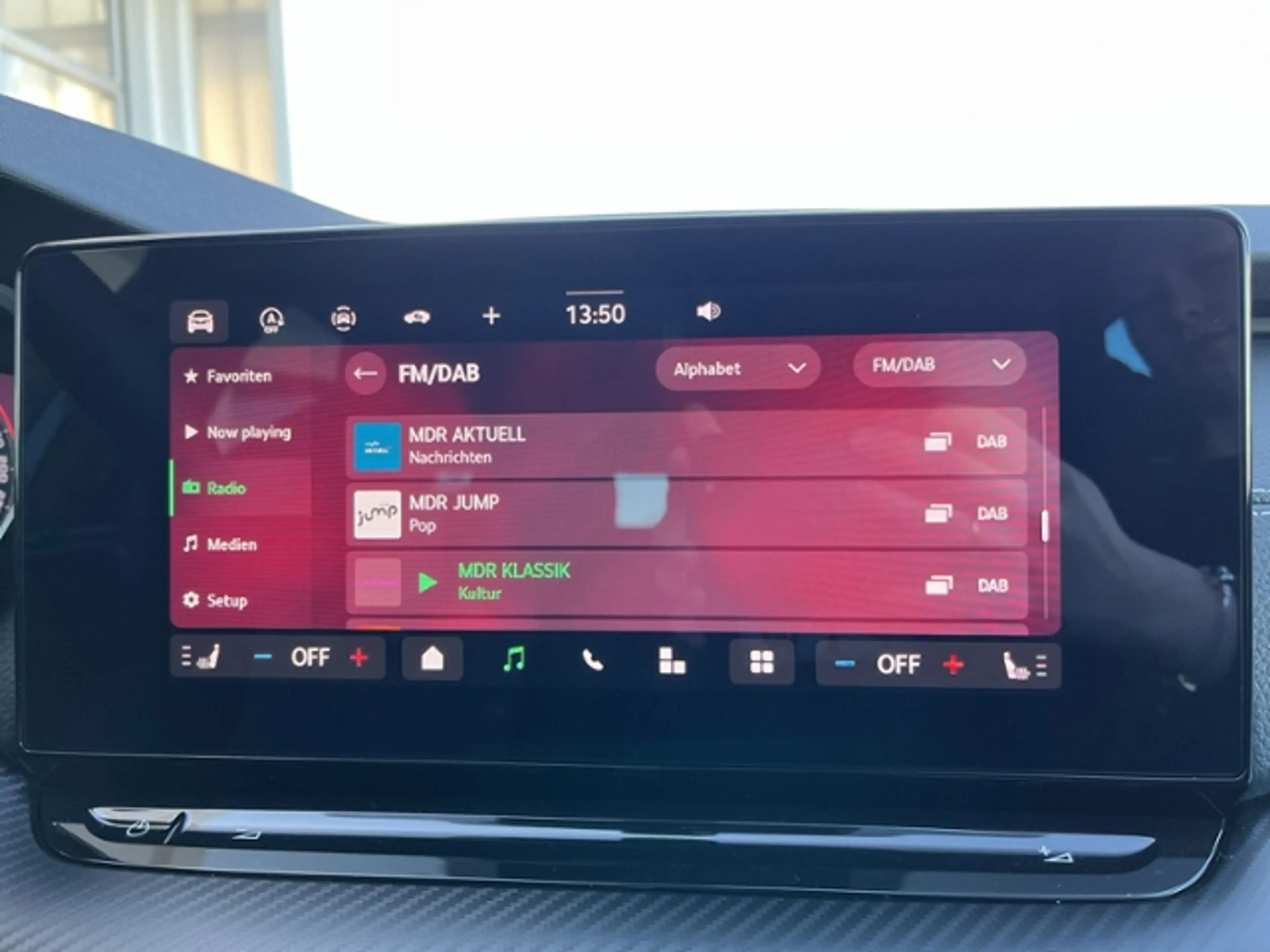 Skoda Octavia Combi 1.5 TSI DSG Sportline *Khaki-grün* #ACC#Win — photo 15