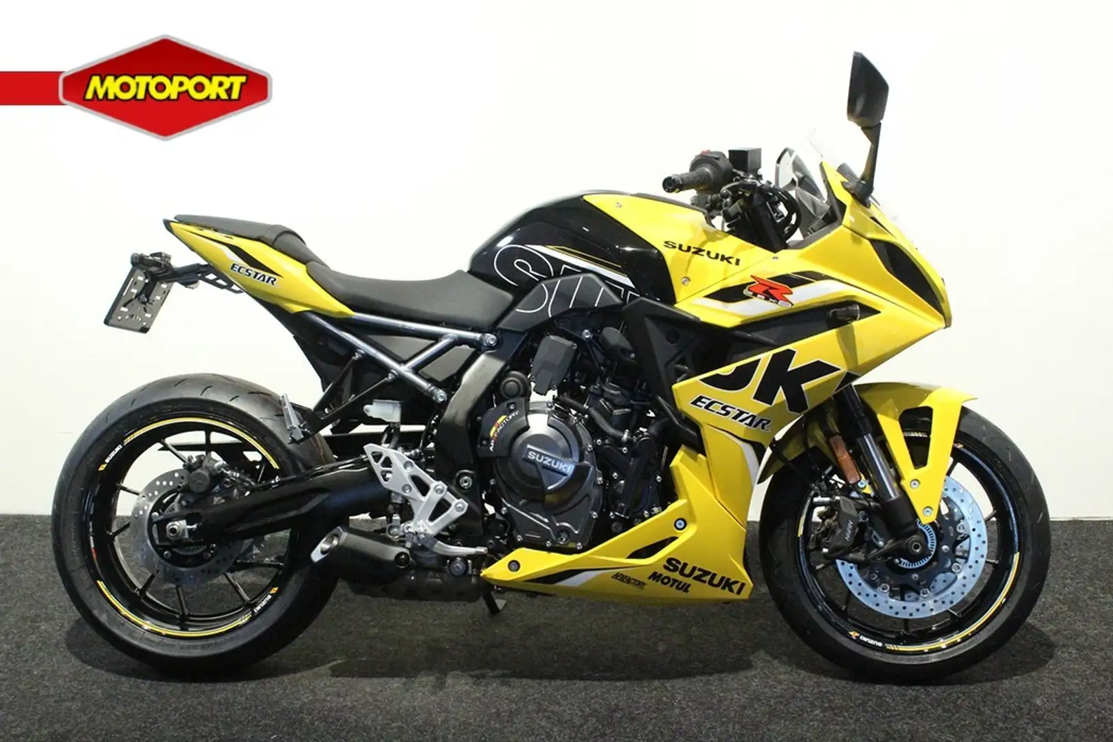 Suzuki GSX 8R Schwarz - 1