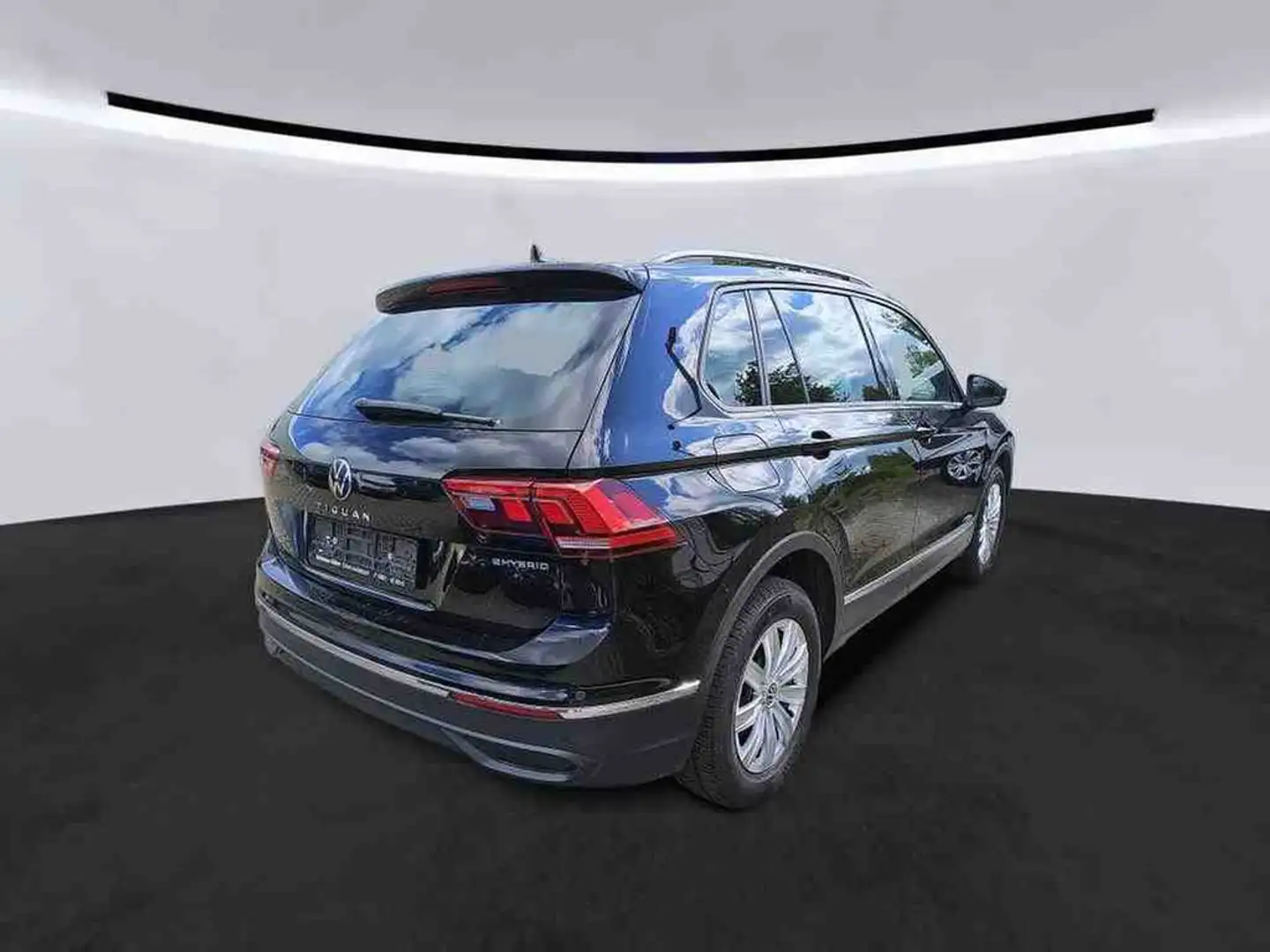 Volkswagen Tiguan 1.4 TSI DSG eHybrid Life NAVI AHK AREAVIEW LED-... Schwarz - 2