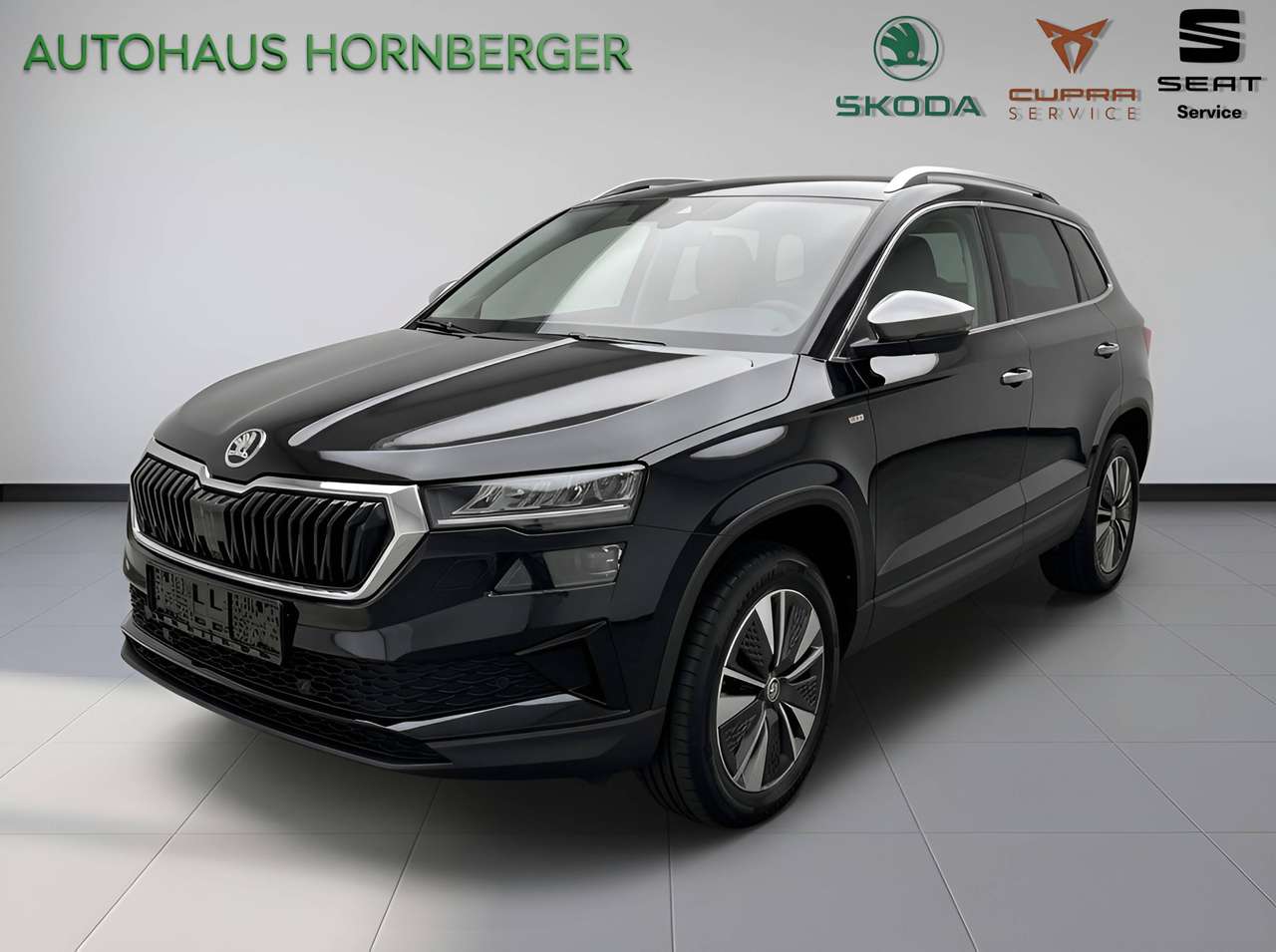 Skoda Karoq 2022 — Tour 1.5TSI 150PS NAVI LED ACC Kamera 17"Alufelgen PDC Climatronic Sitzheizung Virtuelles Pedal Tr