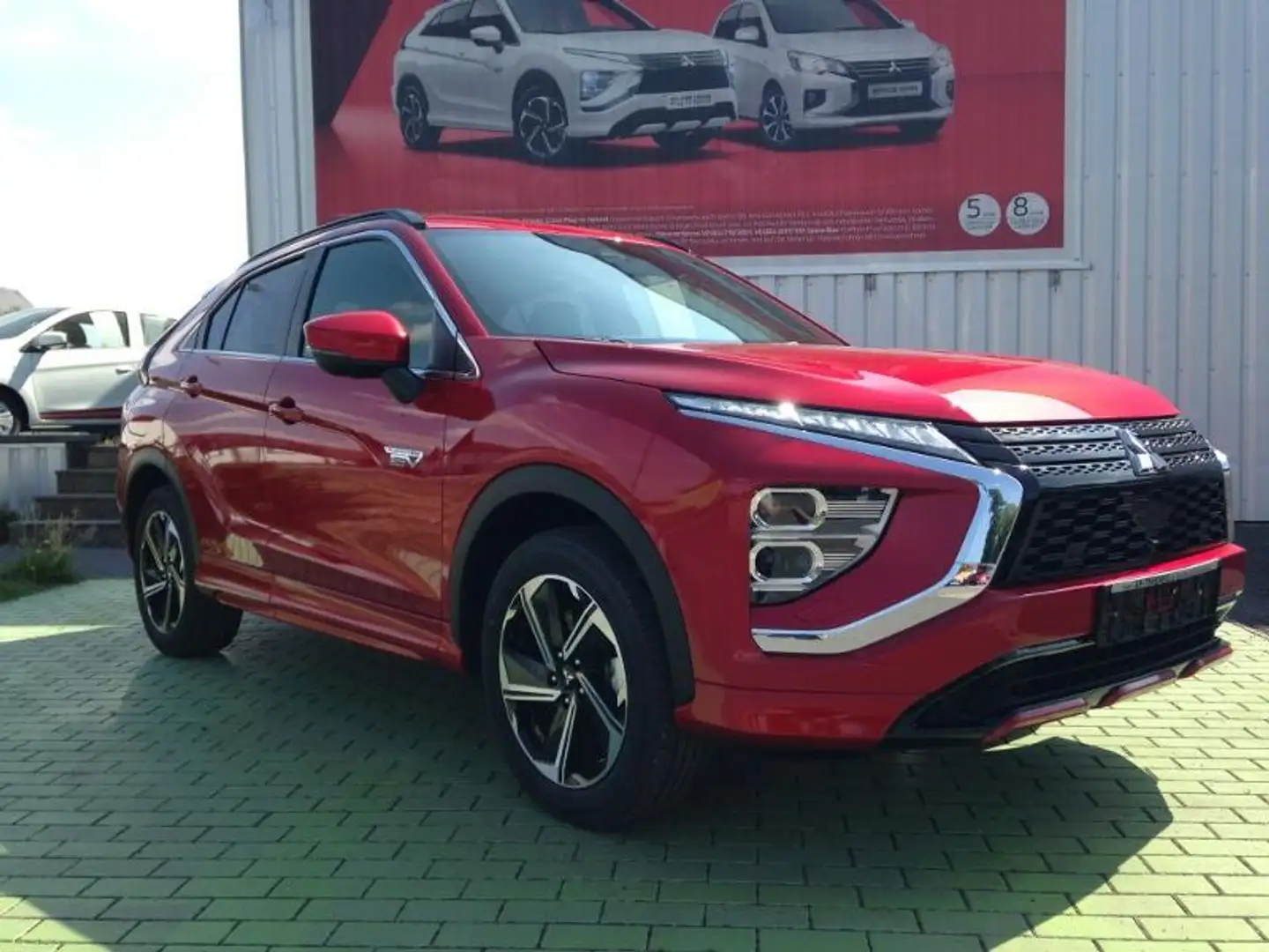 Mitsubishi Eclipse Cross Plug-in Hybrid Select 2.4 4WD Rojo - 1