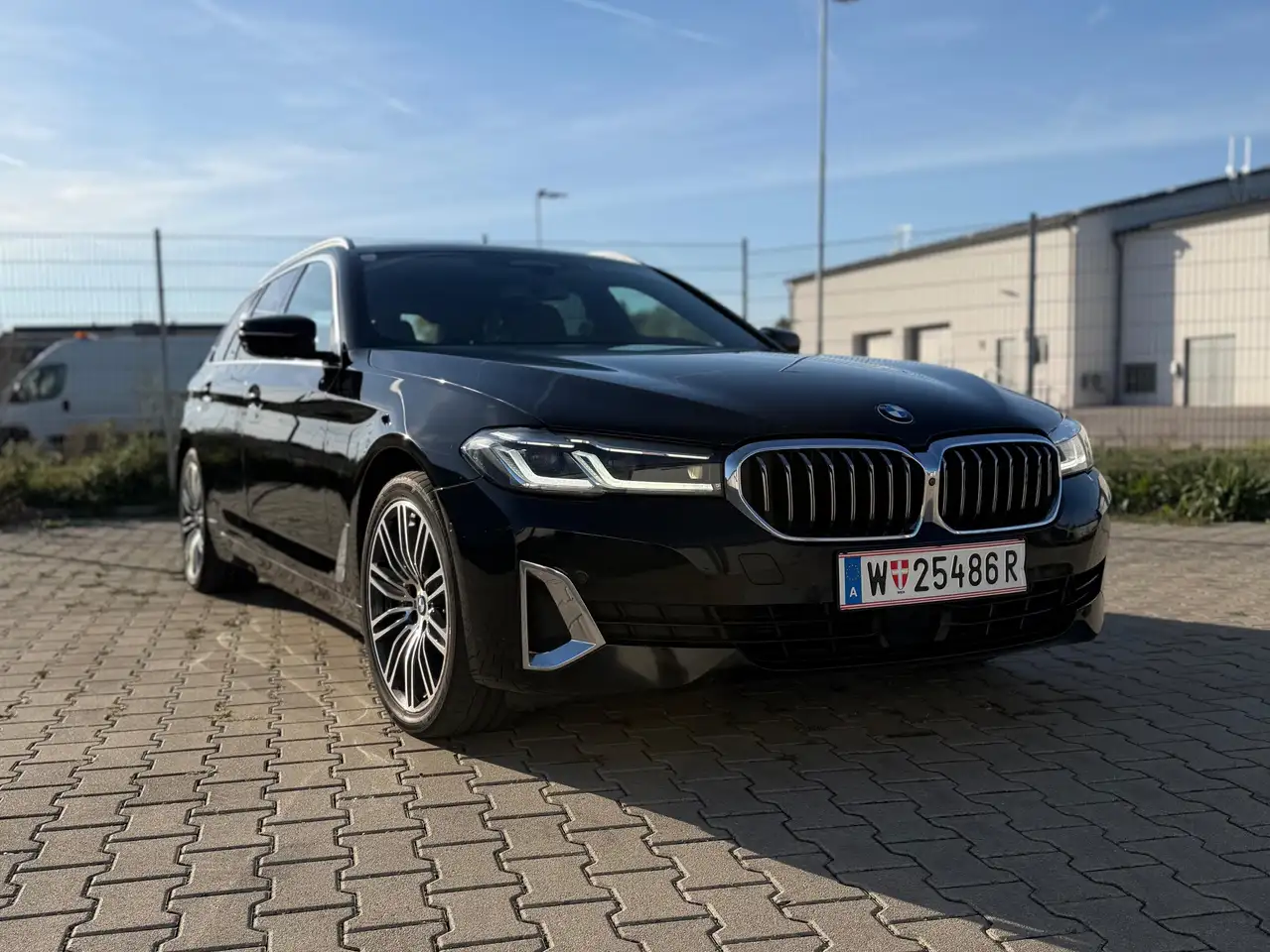 BMW 530