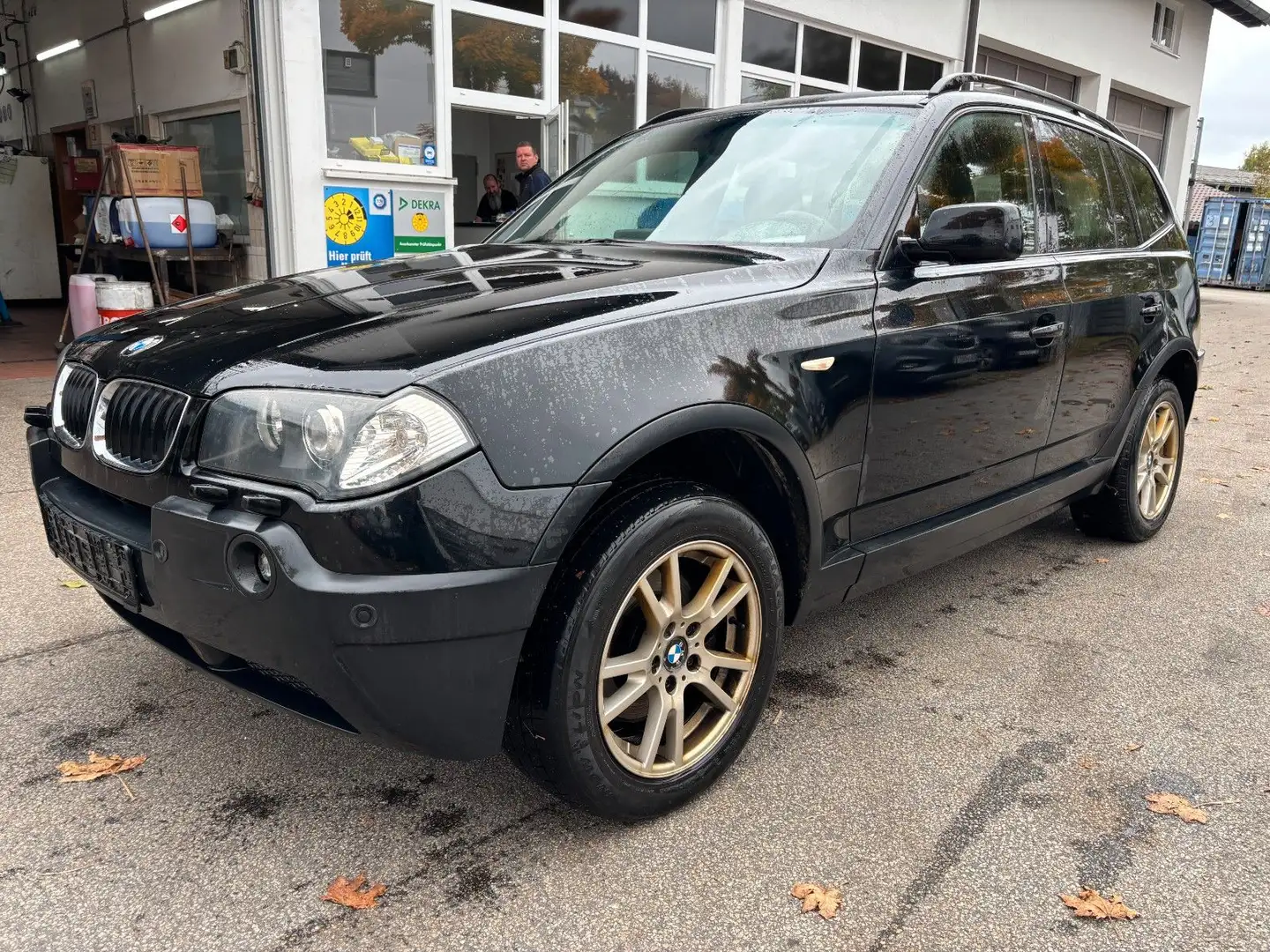 BMW X3 3.0d Schwarz - 2