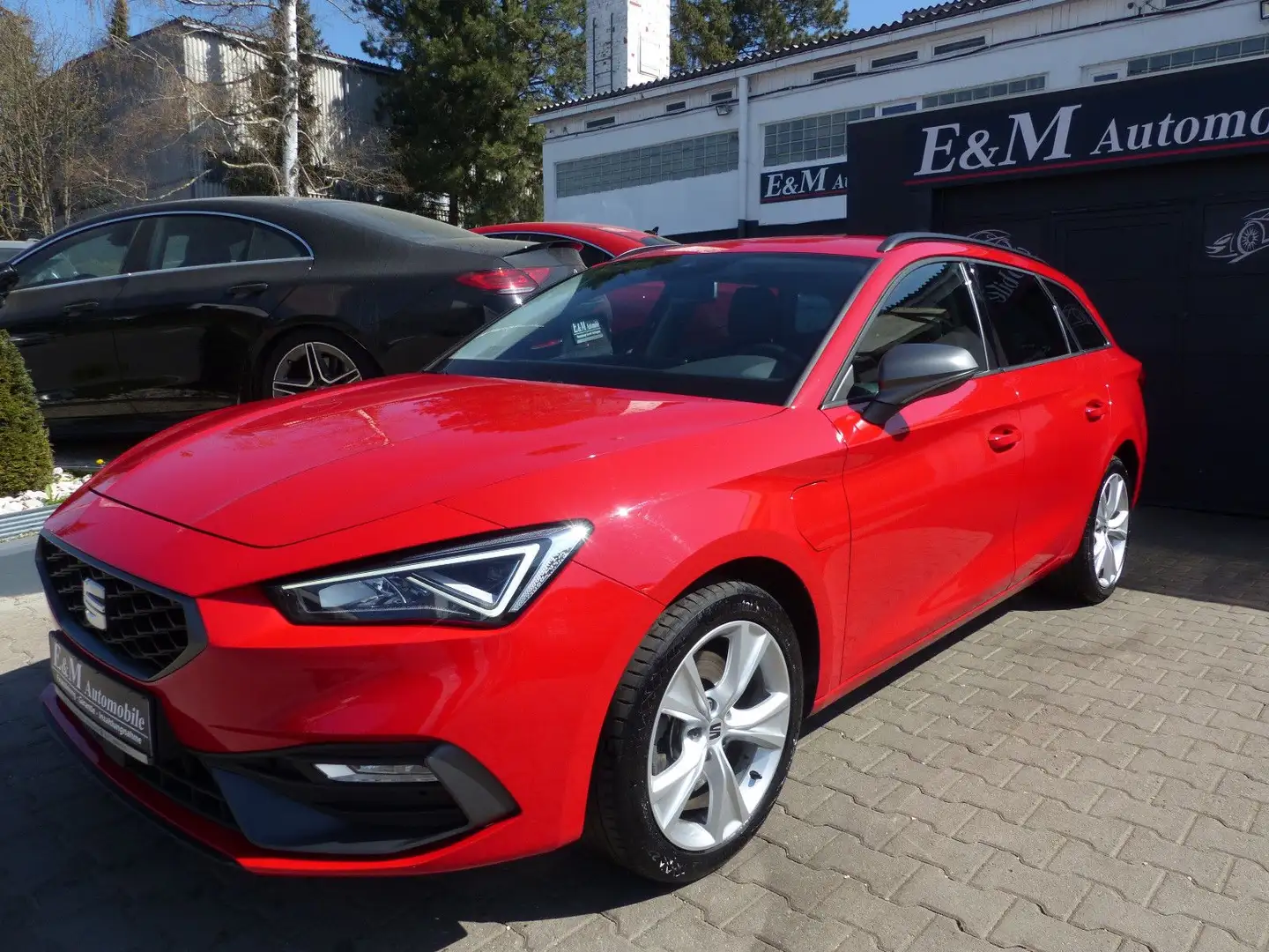 SEAT Leon Sportstourer FR e-Hybrid Automatik*Virtuell Rot - 1