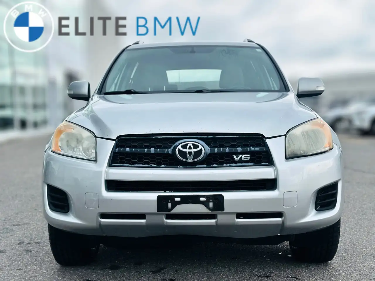 Toyota RAV 4 снимка Toyota RAV 4