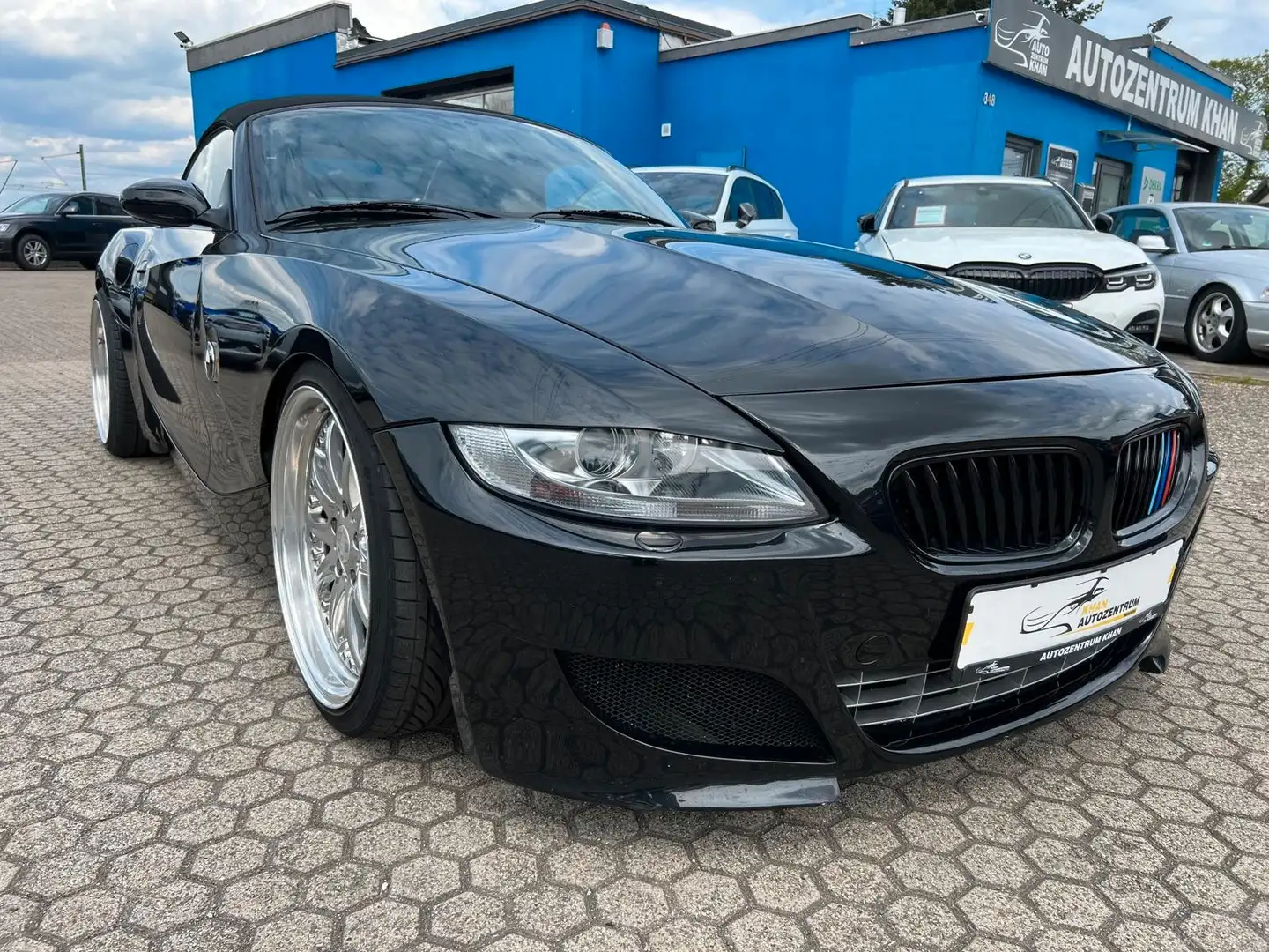 BMW Z4 Baureihe Z4 Roadster 3.0i Schwarz - 1