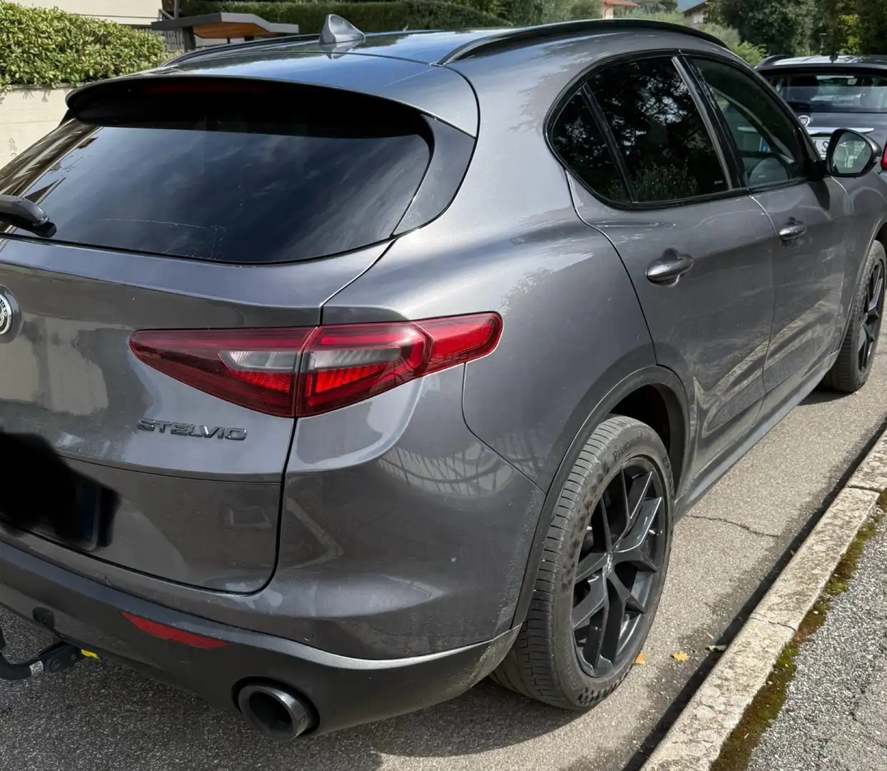 Alfa Romeo Stelvio 2.2 t B-Tech Q4 210cv auto Grigio - 2