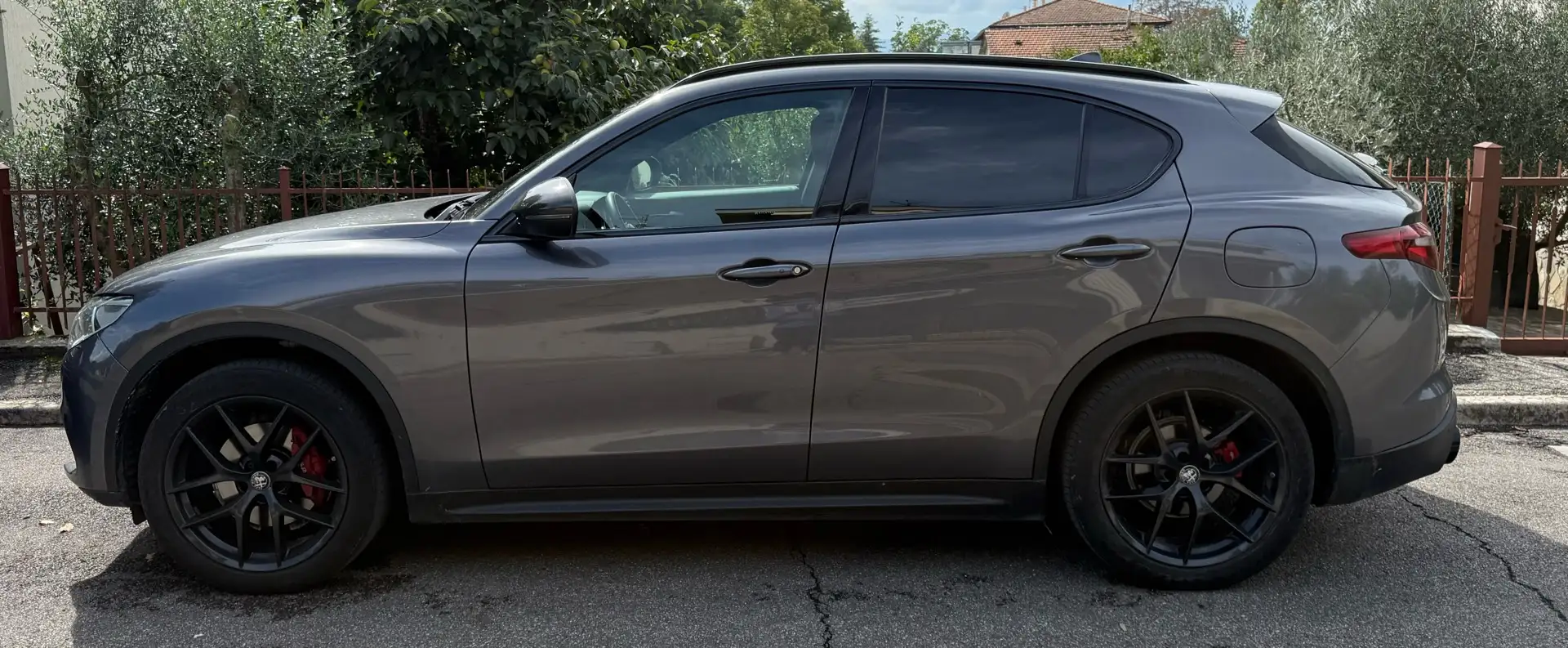 Alfa Romeo Stelvio 2.2 t B-Tech Q4 210cv auto Grigio - 1
