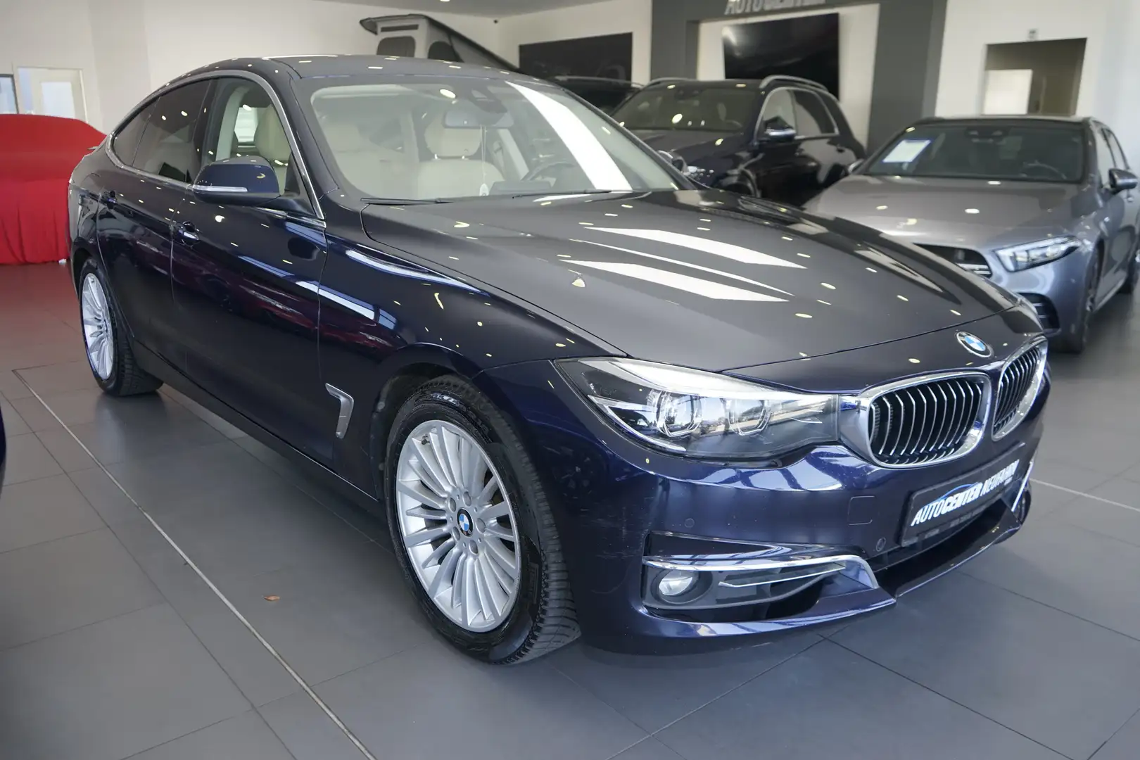 BMW 330 xDrive Luxury Line+NAVI+HEAD UP+PDC+LEDER Blauw - 1