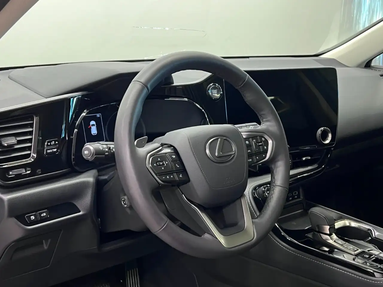 Lexus NX снимка Lexus NX