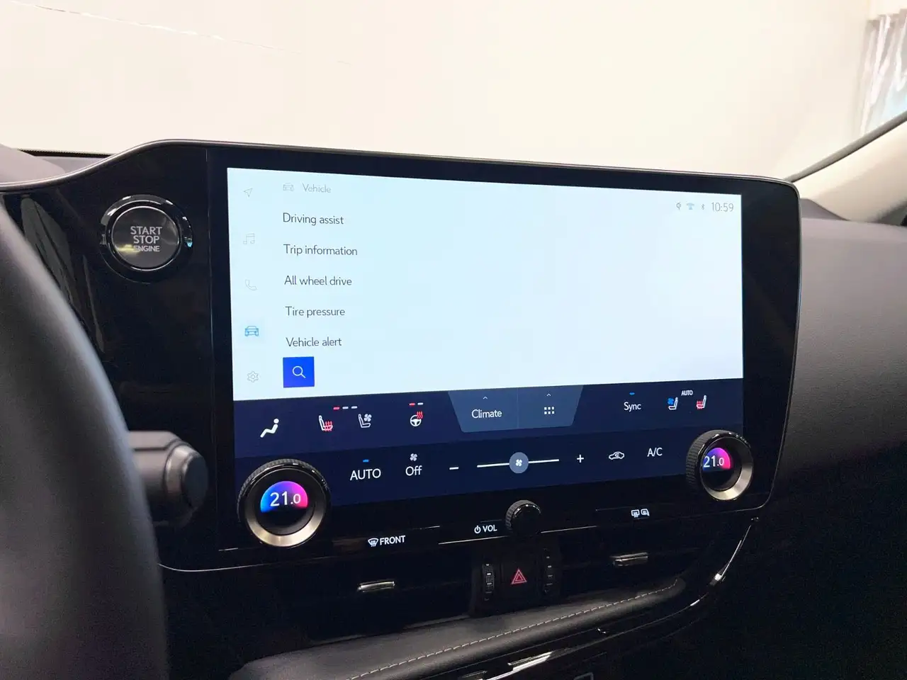 Lexus NX снимка Lexus NX