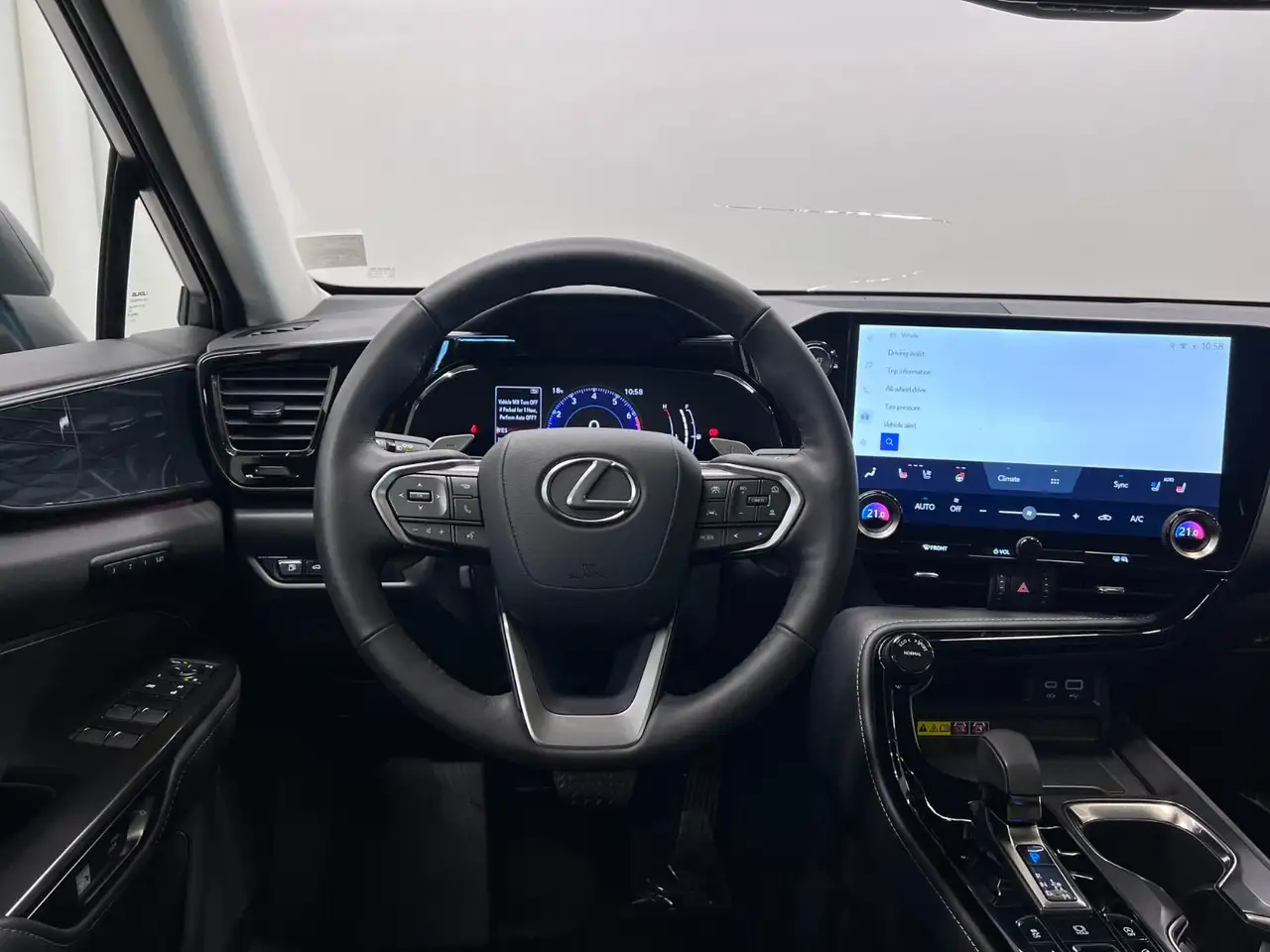 Lexus NX снимка Lexus NX