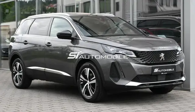 Peugeot 5008 view 7
